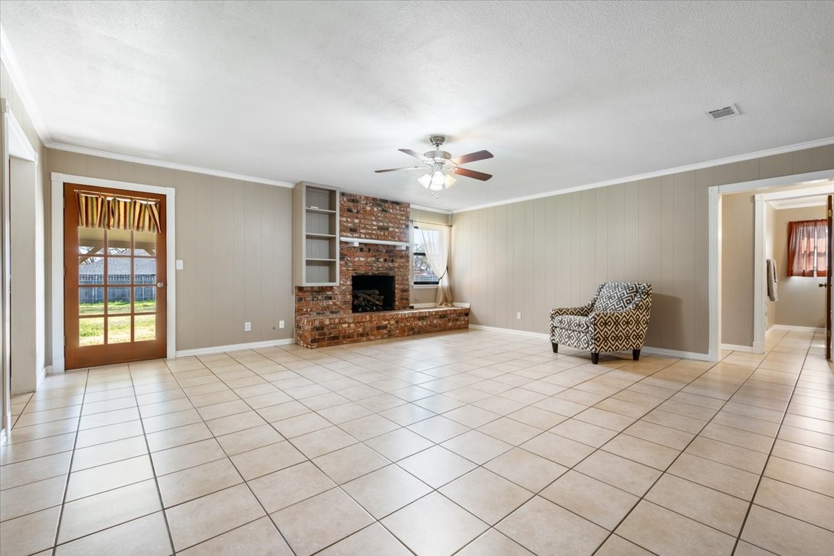 4011 Mountain Vista Drive Granbury TX 76048