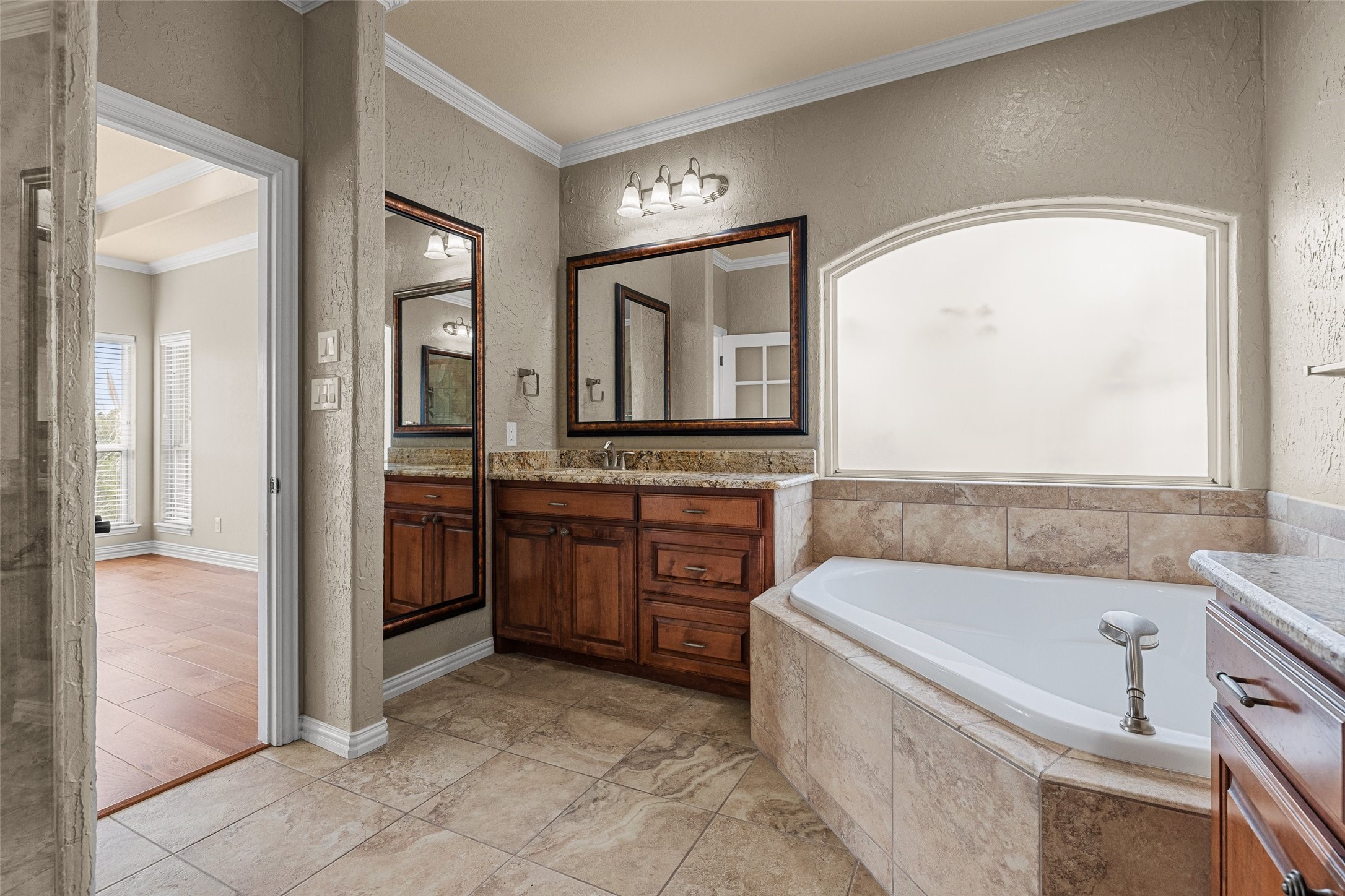 167 Duke Trail Weatherford TX 76088