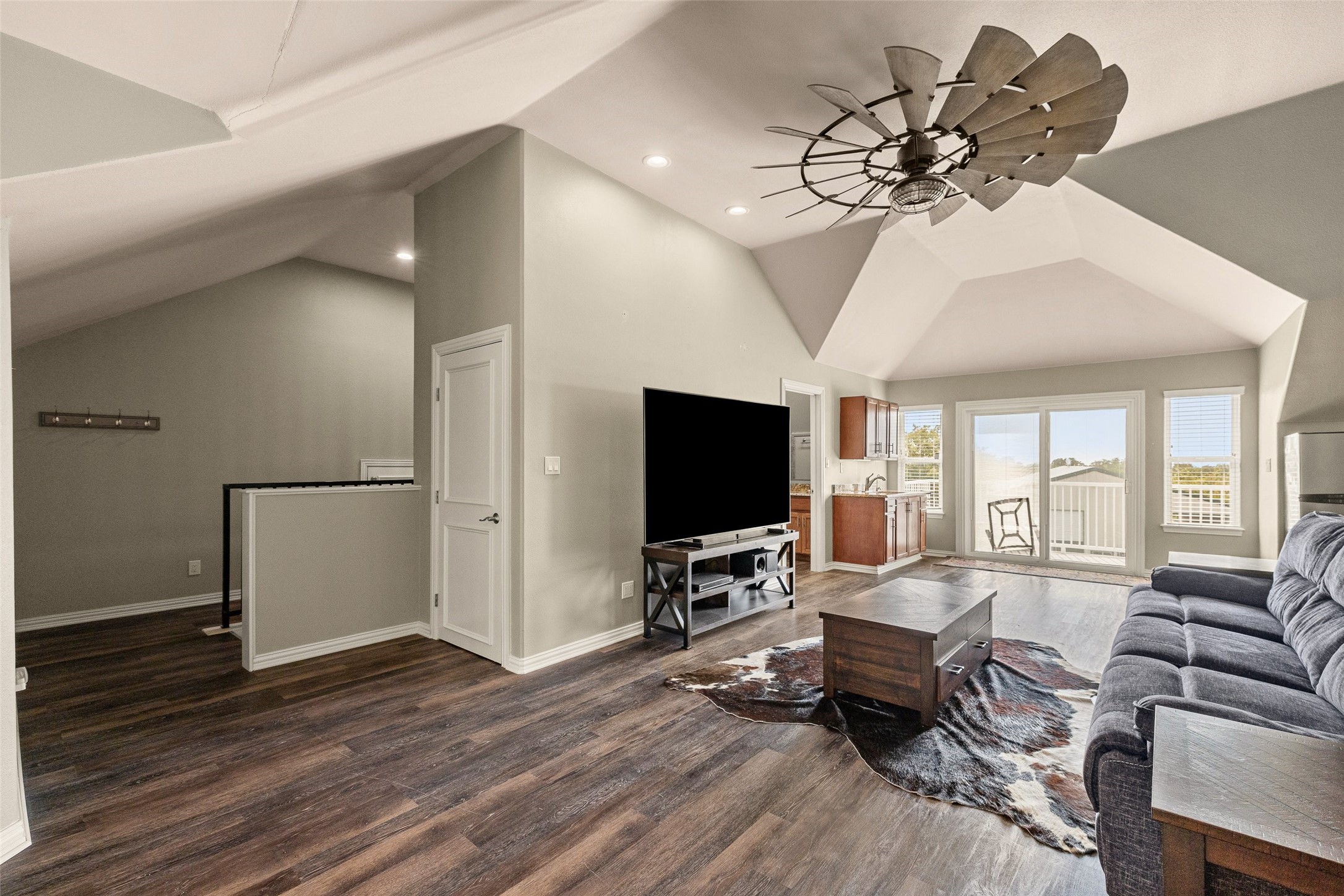 167 Duke Trail Weatherford TX 76088