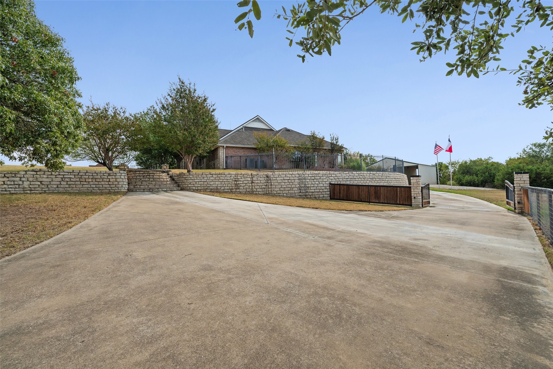 167 Duke Trail Weatherford TX 76088