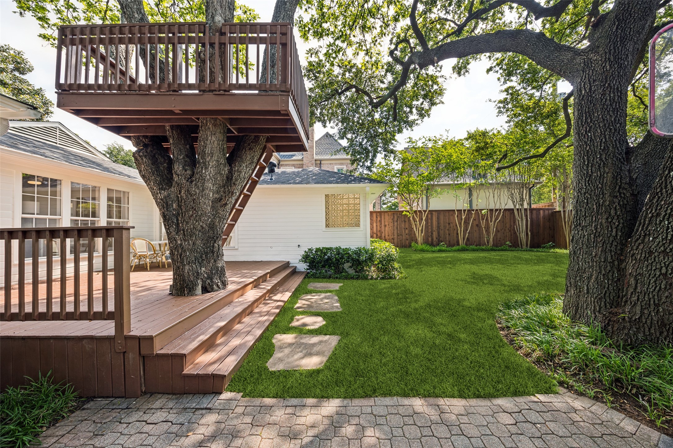 3301 Villanova Street University Park TX 75225