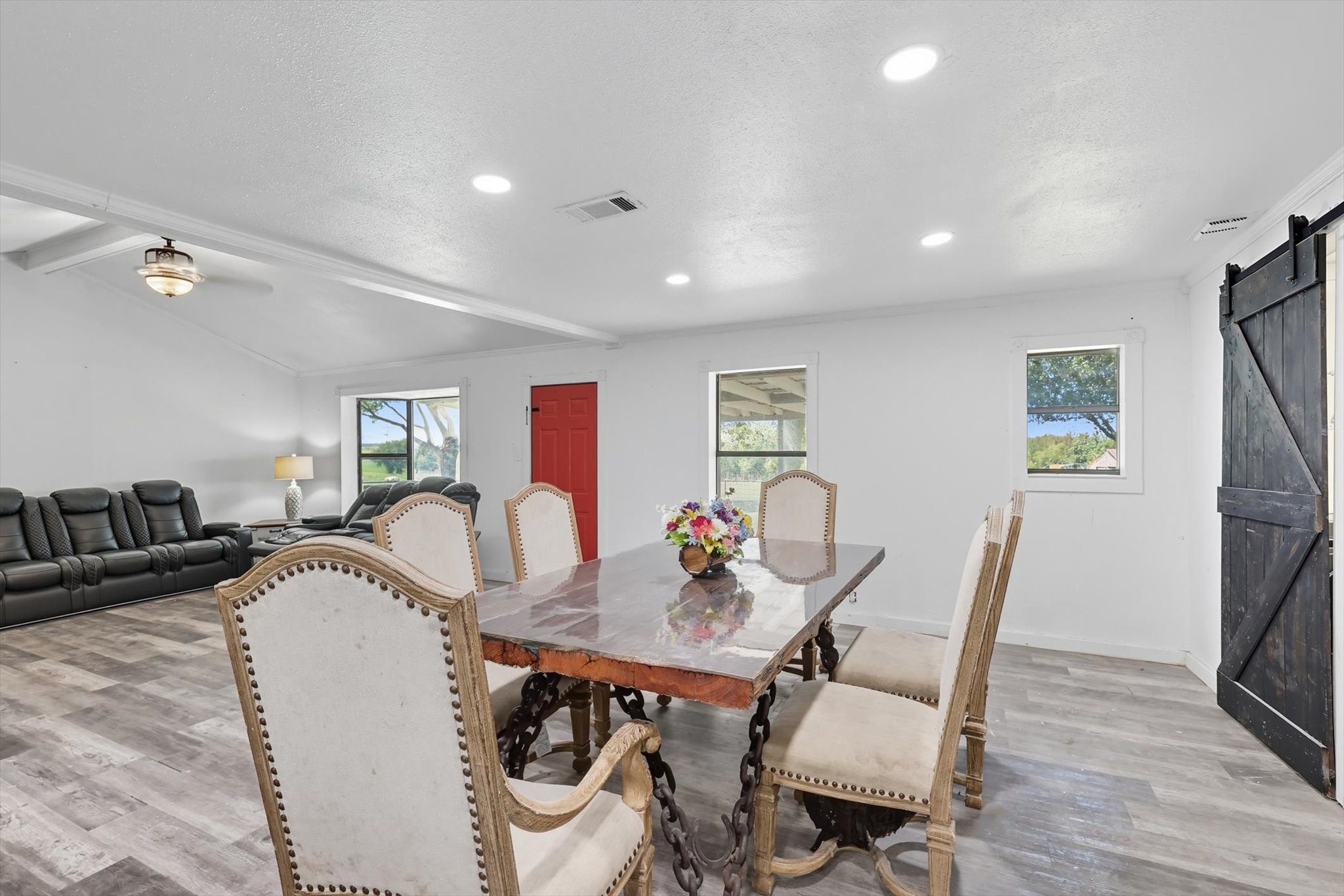 1118 Private Road 425 Whitewright TX 75491