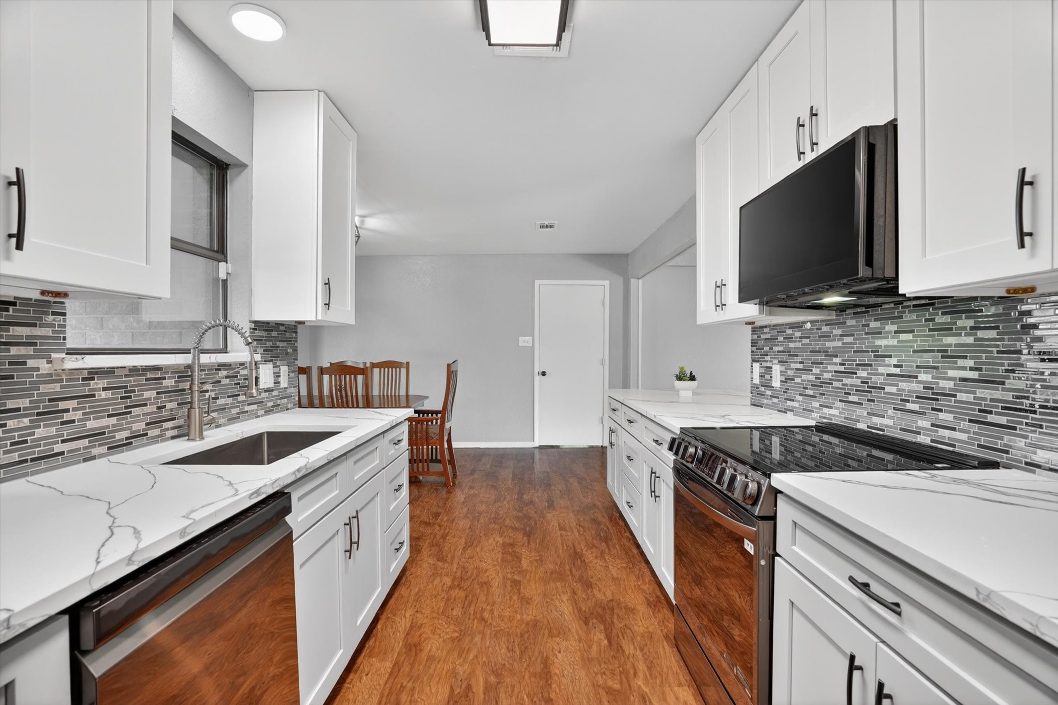 100 Green Meadows Circle Springtown TX 76082
