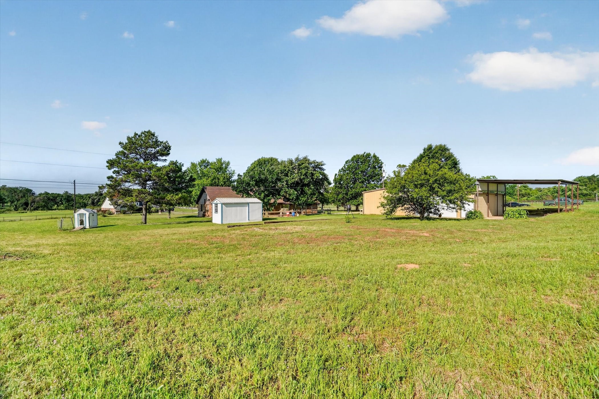 100 Green Meadows Circle Springtown TX 76082