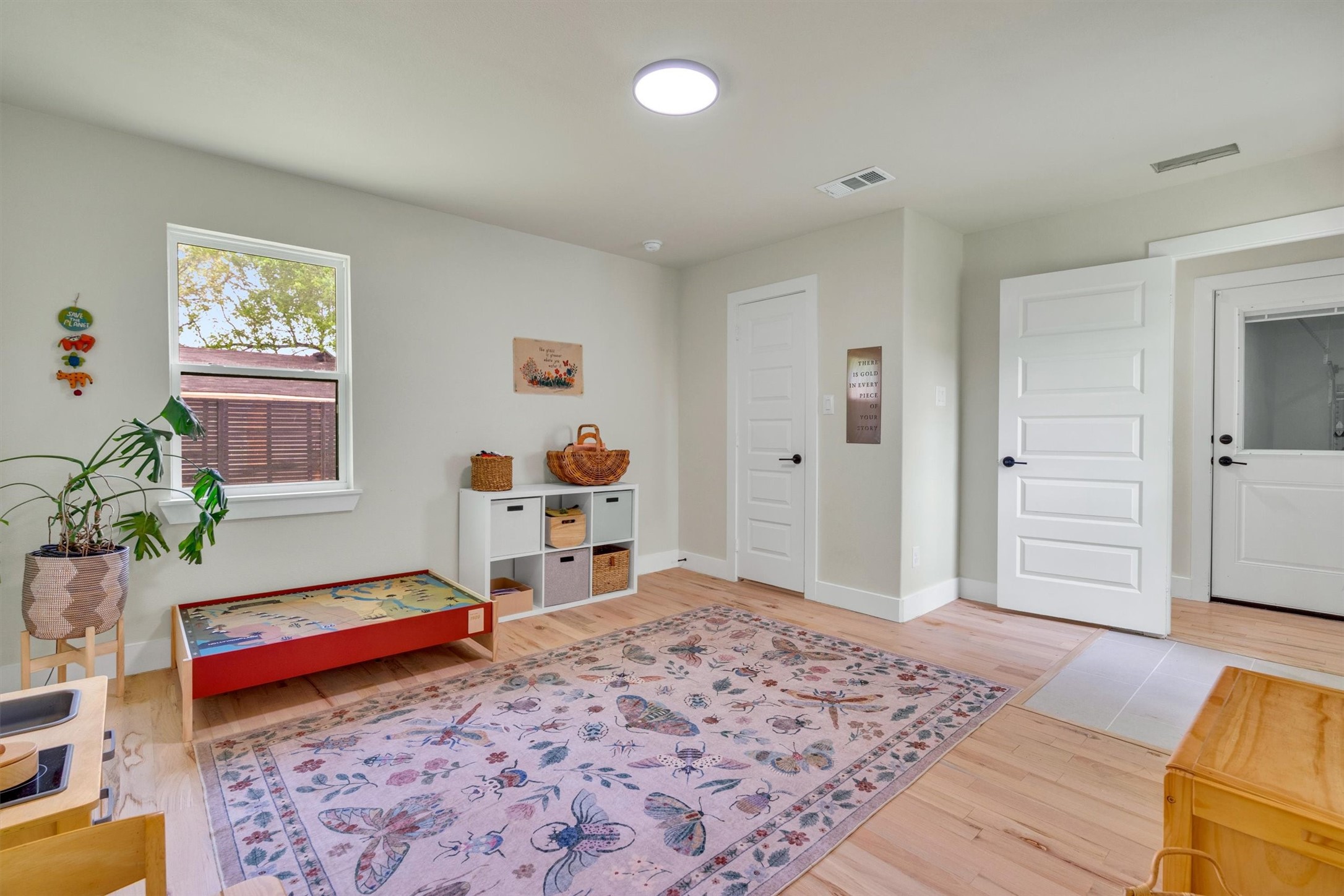 115 Aspen Street Lancaster TX 75134