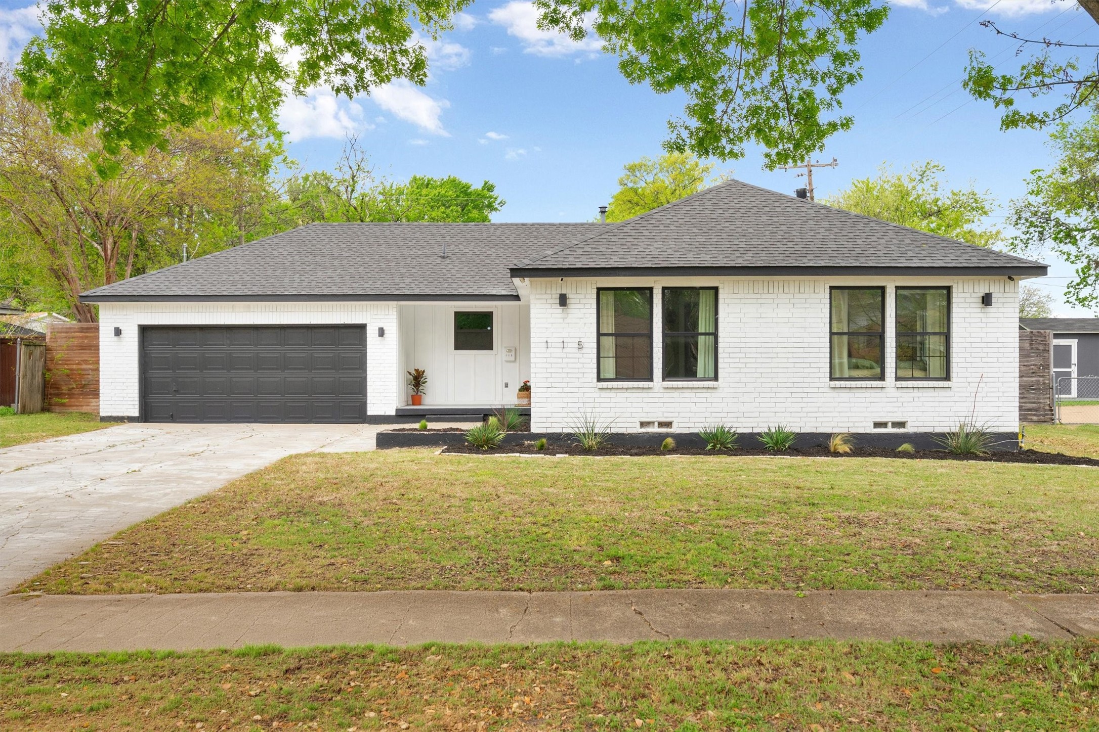 115 Aspen Street Lancaster TX 75134