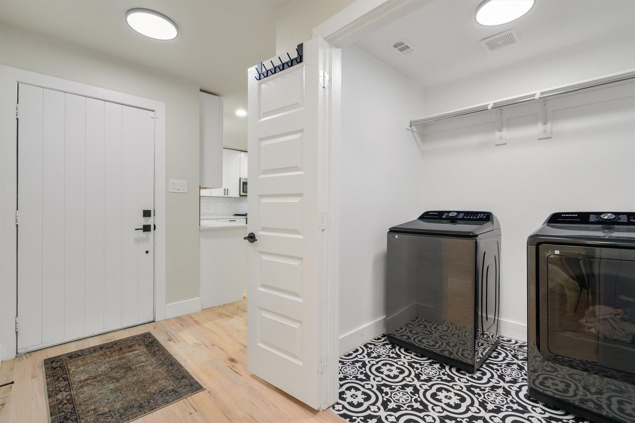 115 Aspen Street Lancaster TX 75134