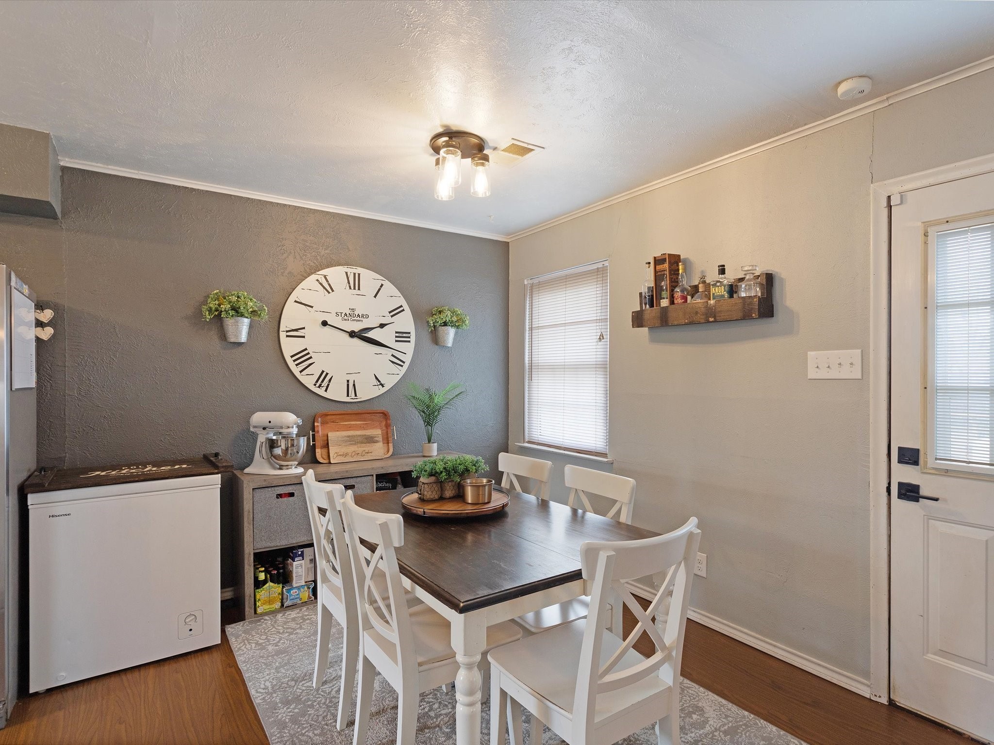 309 S Water Street Savoy TX 75479