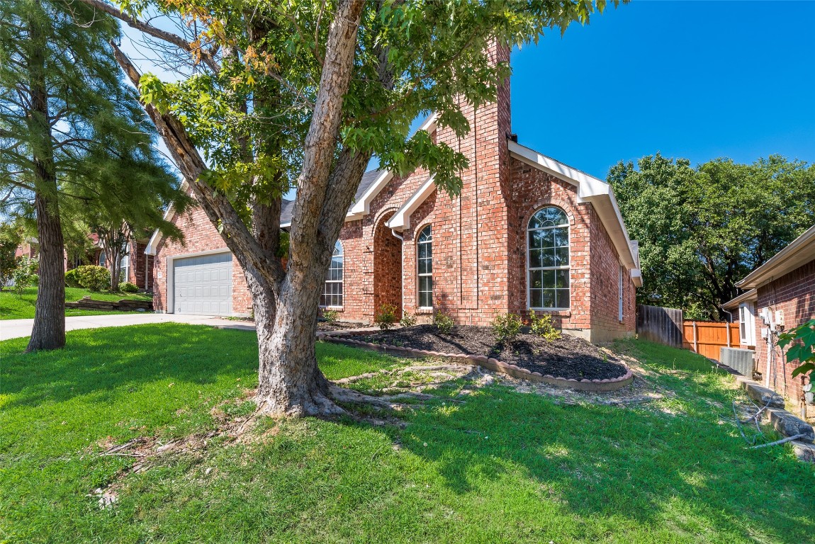 1412 Melody Lane Carrollton TX 75006