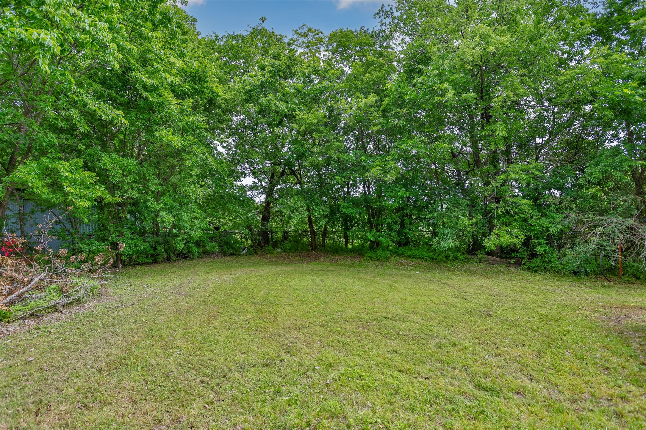 208 S Howeth Street Gainesville TX 76240