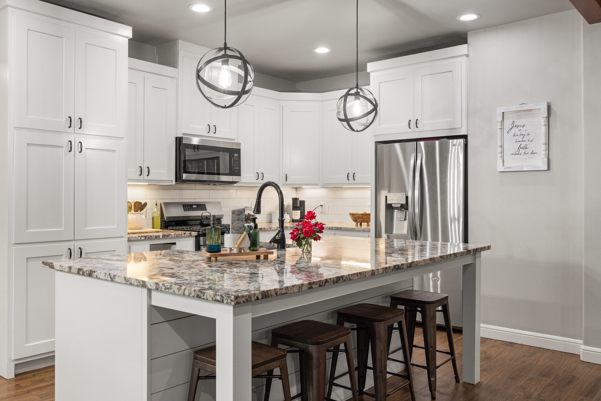 208 N Oak Lane Tolar TX 76476