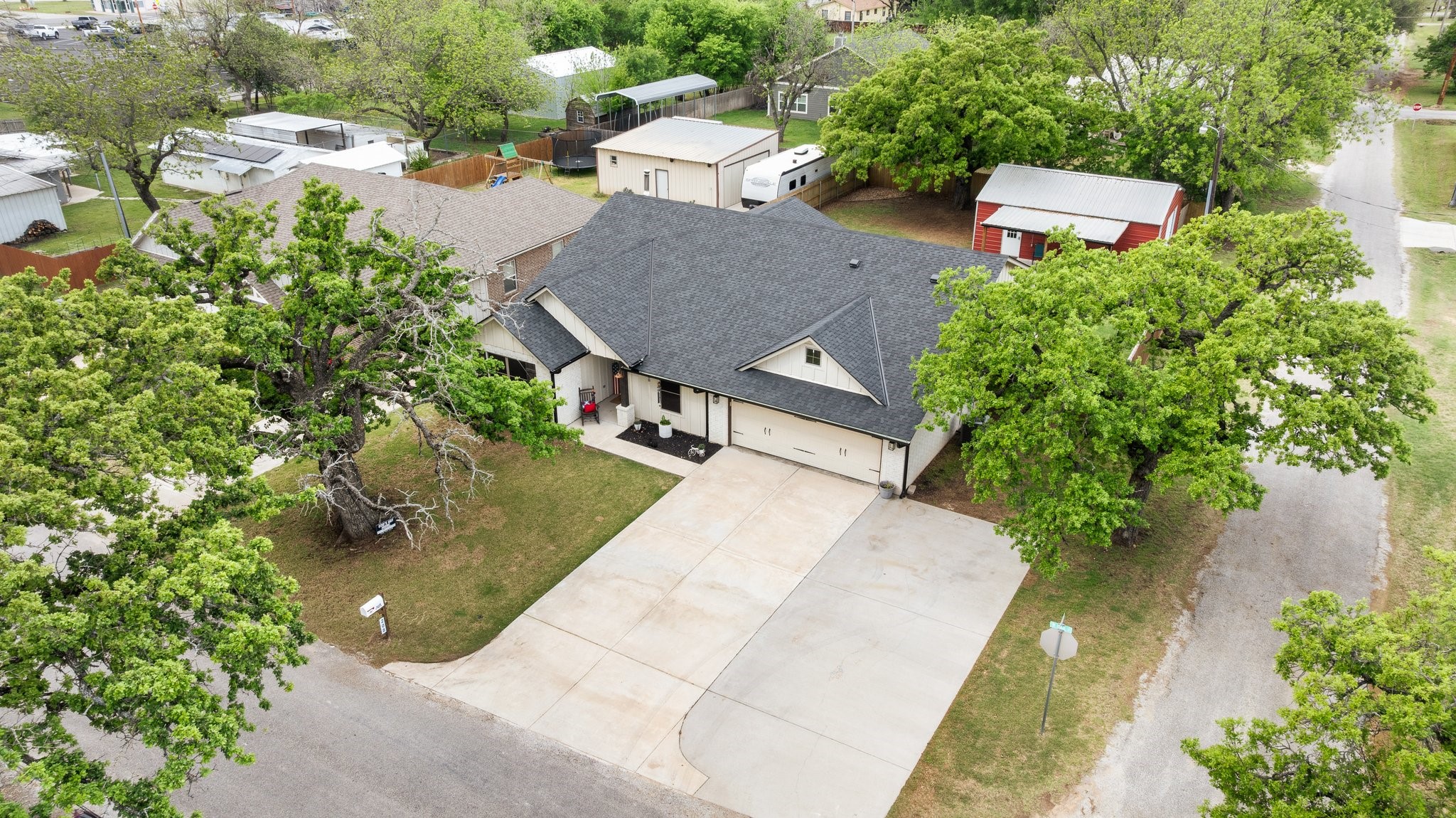 208 N Oak Lane Tolar TX 76476