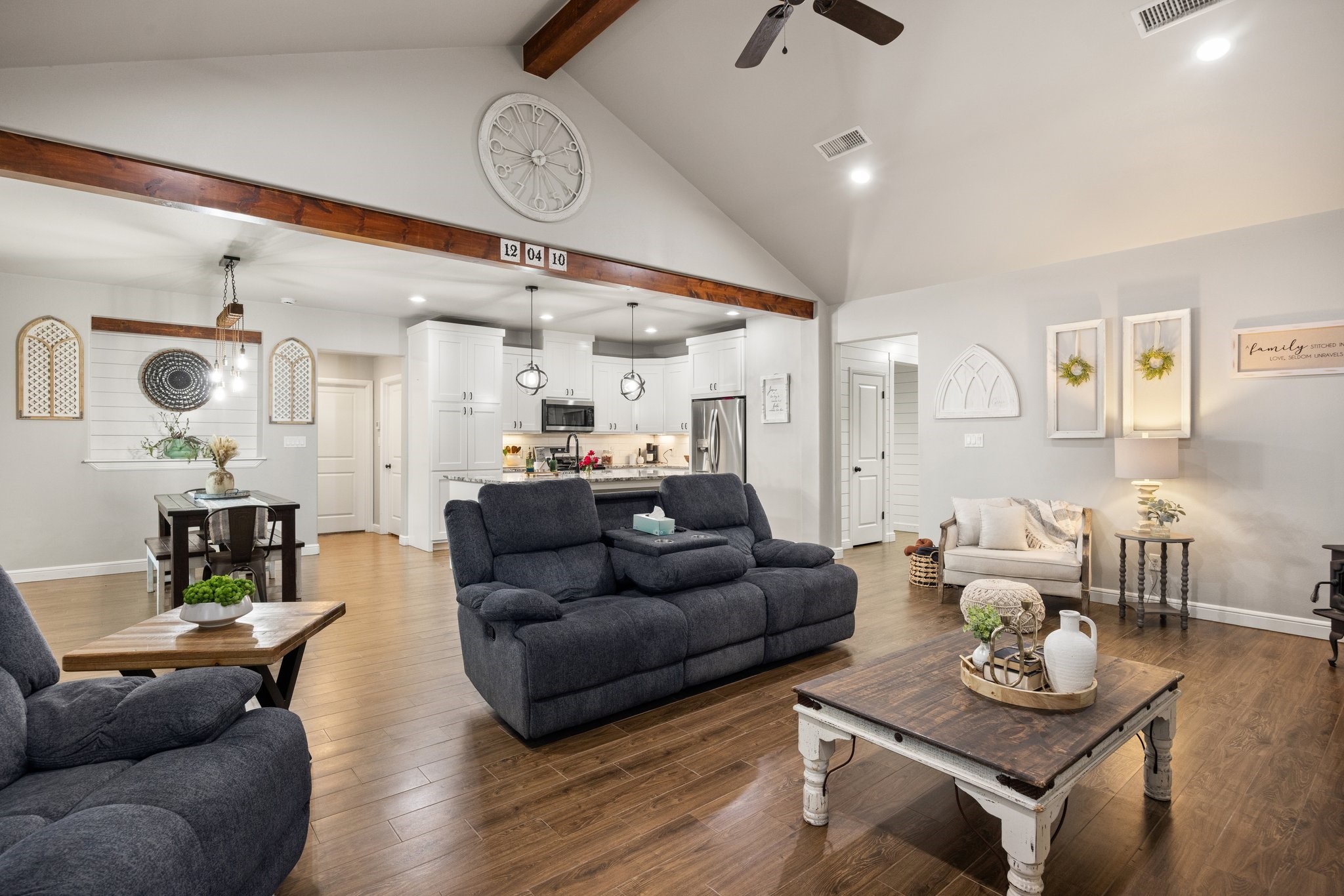 208 N Oak Lane Tolar TX 76476