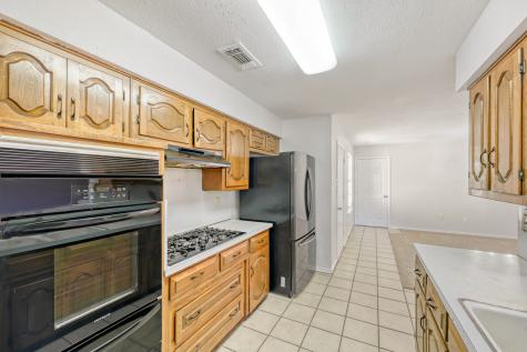 200 Connie Drive Desoto TX 75115