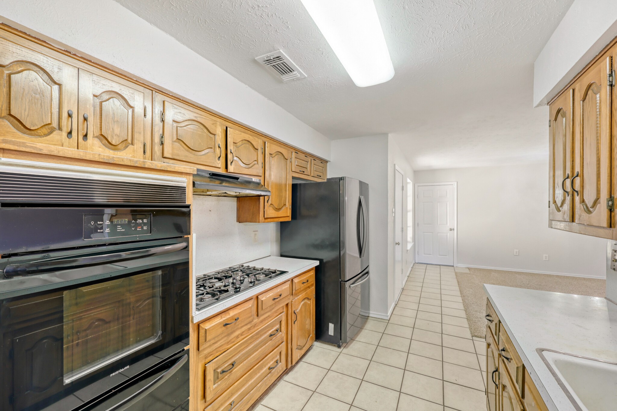 200 Connie Drive Desoto TX 75115