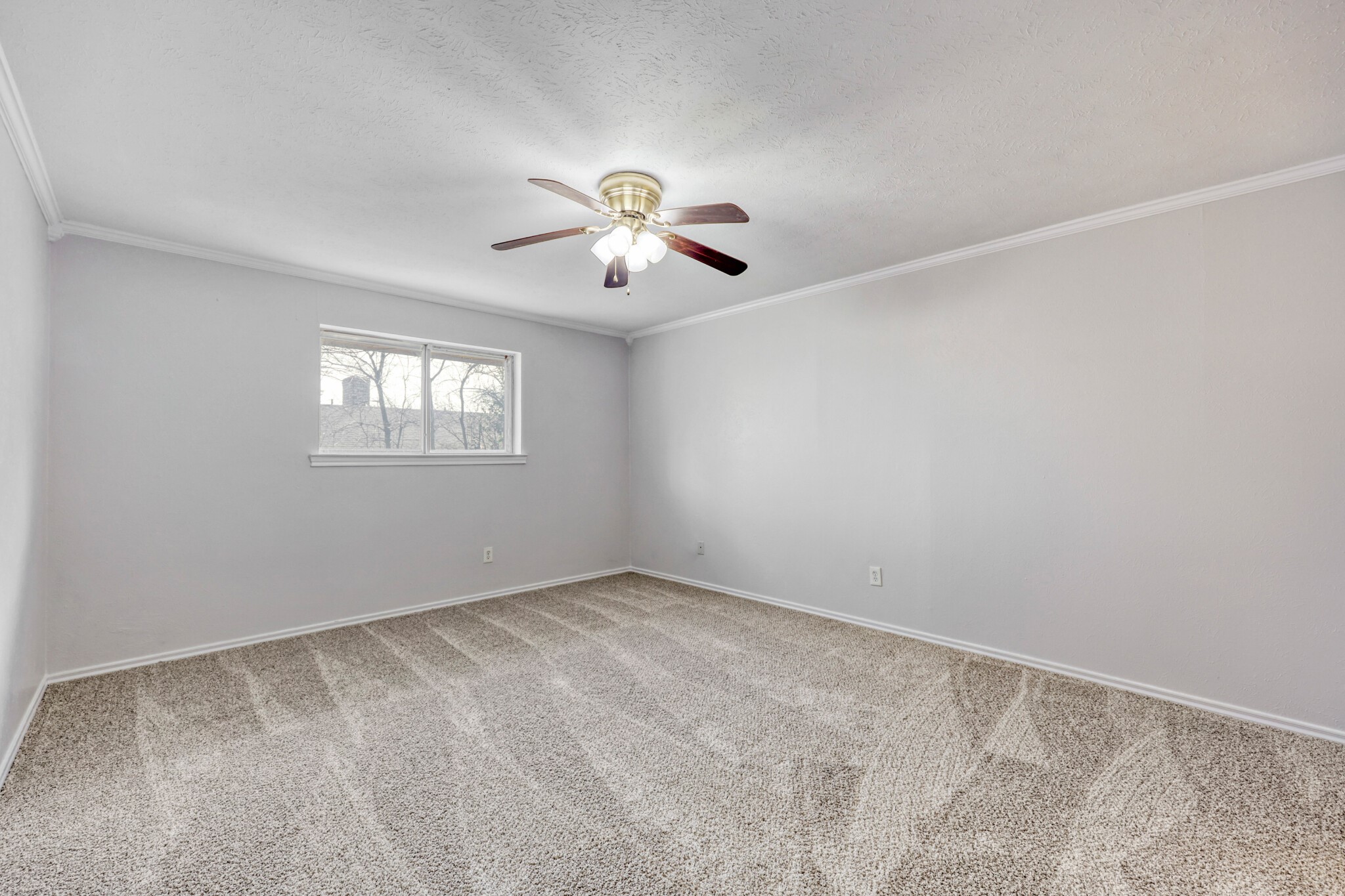 200 Connie Drive Desoto TX 75115