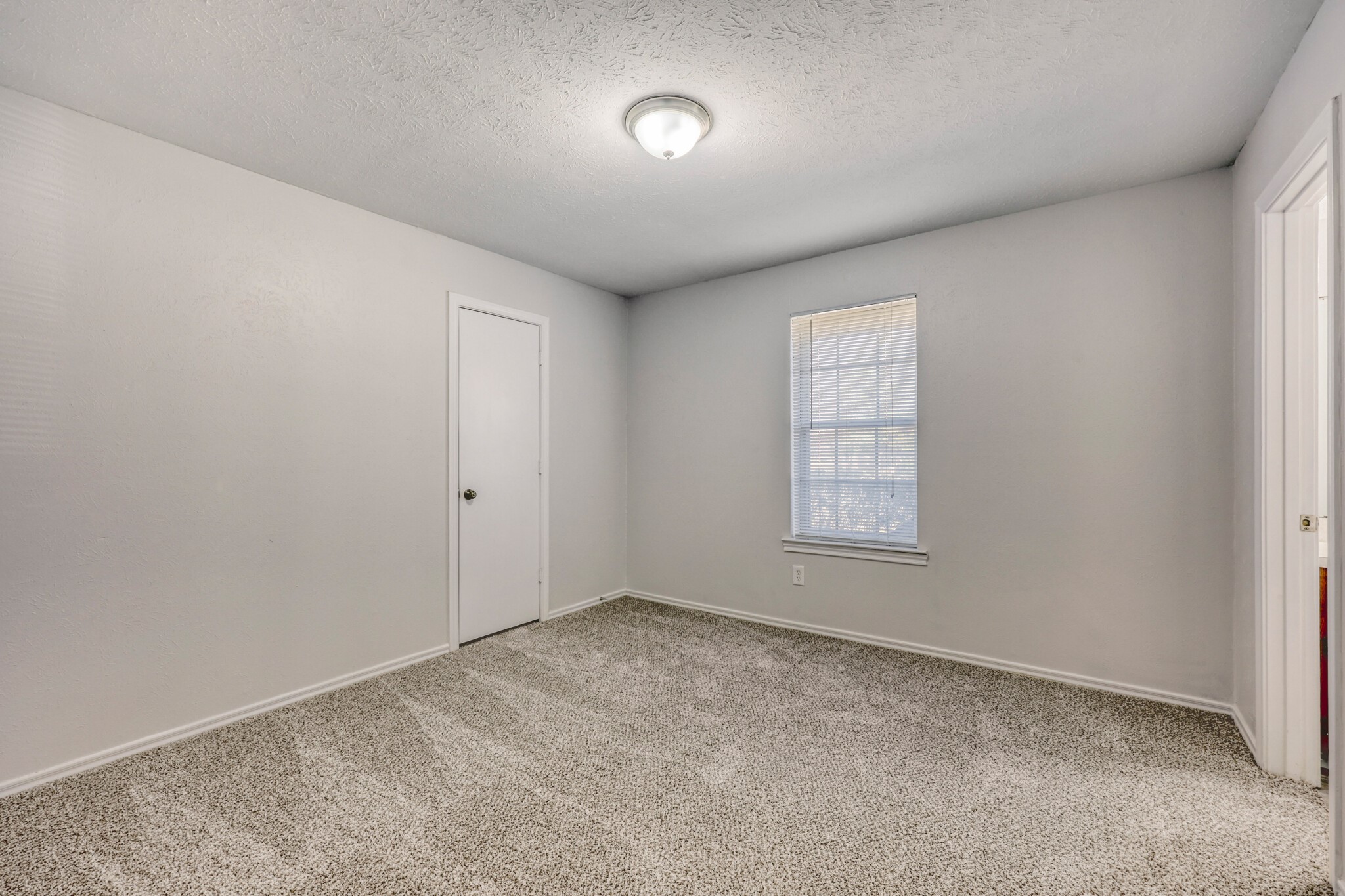 200 Connie Drive Desoto TX 75115