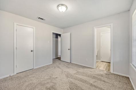 200 Connie Drive Desoto TX 75115