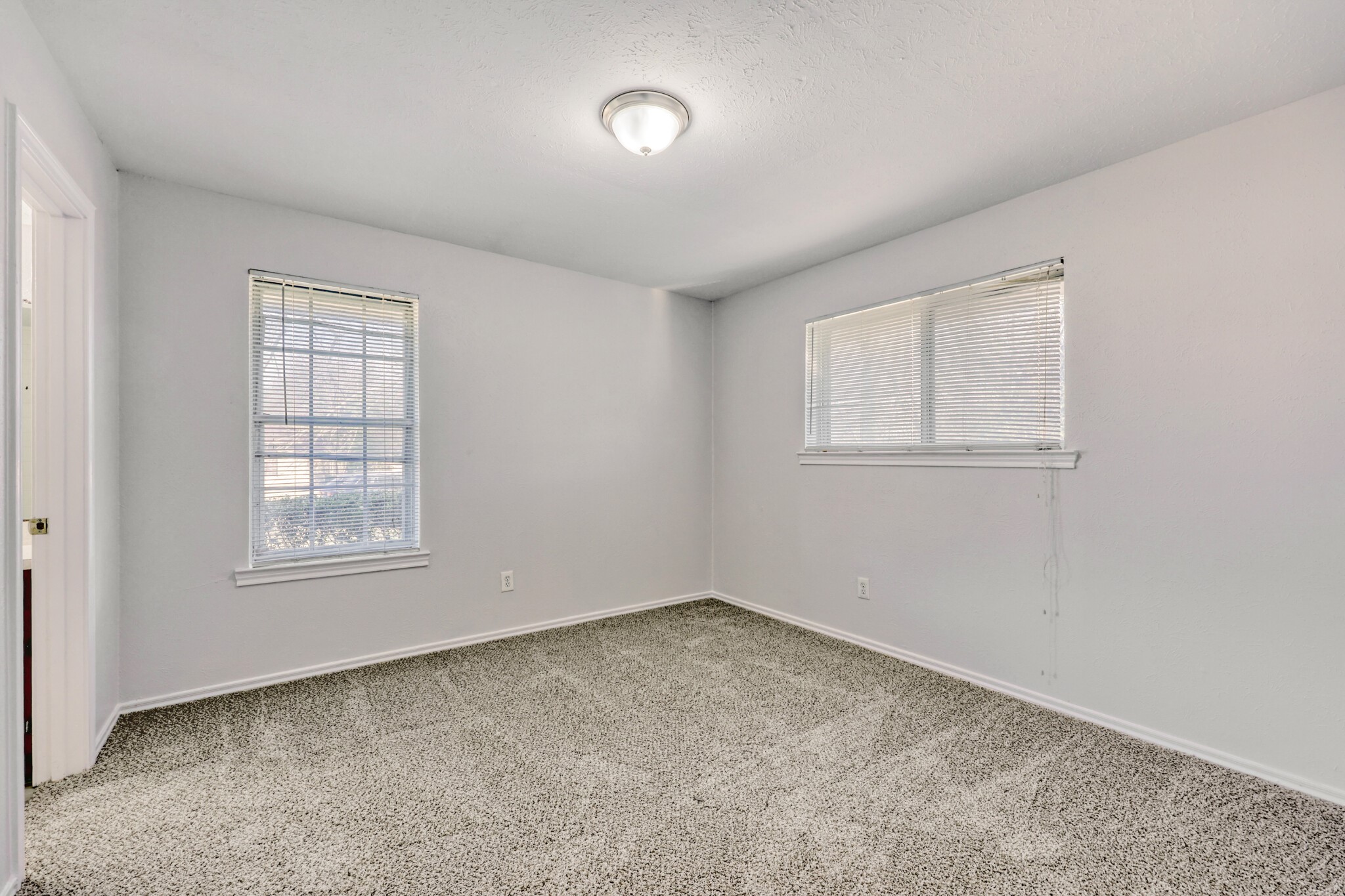 200 Connie Drive Desoto TX 75115