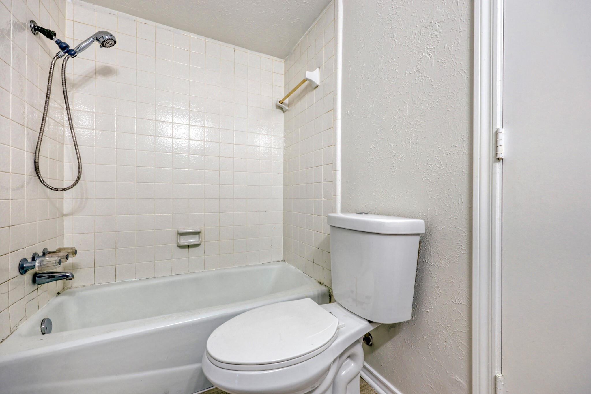 200 Connie Drive Desoto TX 75115