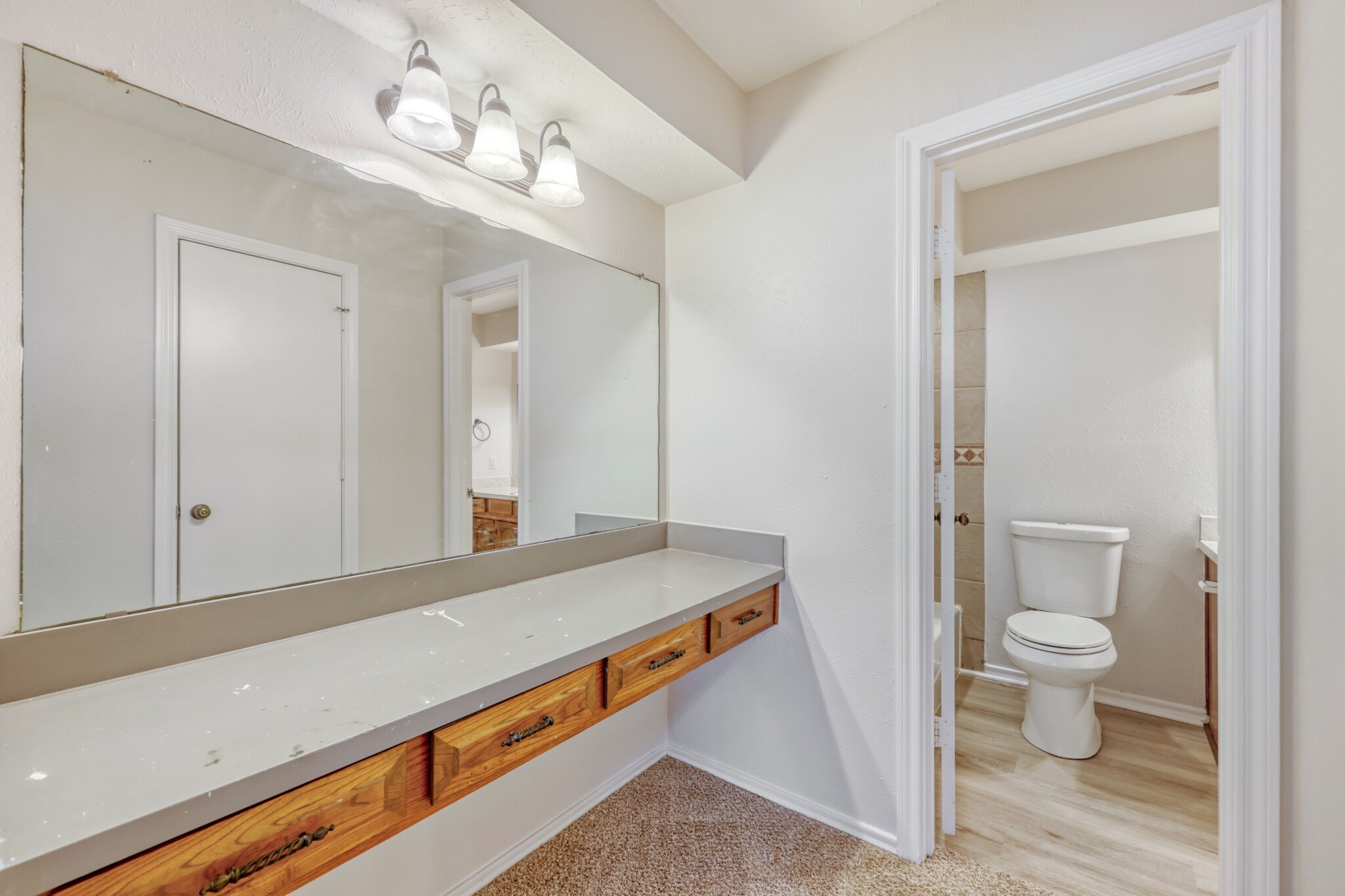 200 Connie Drive Desoto TX 75115