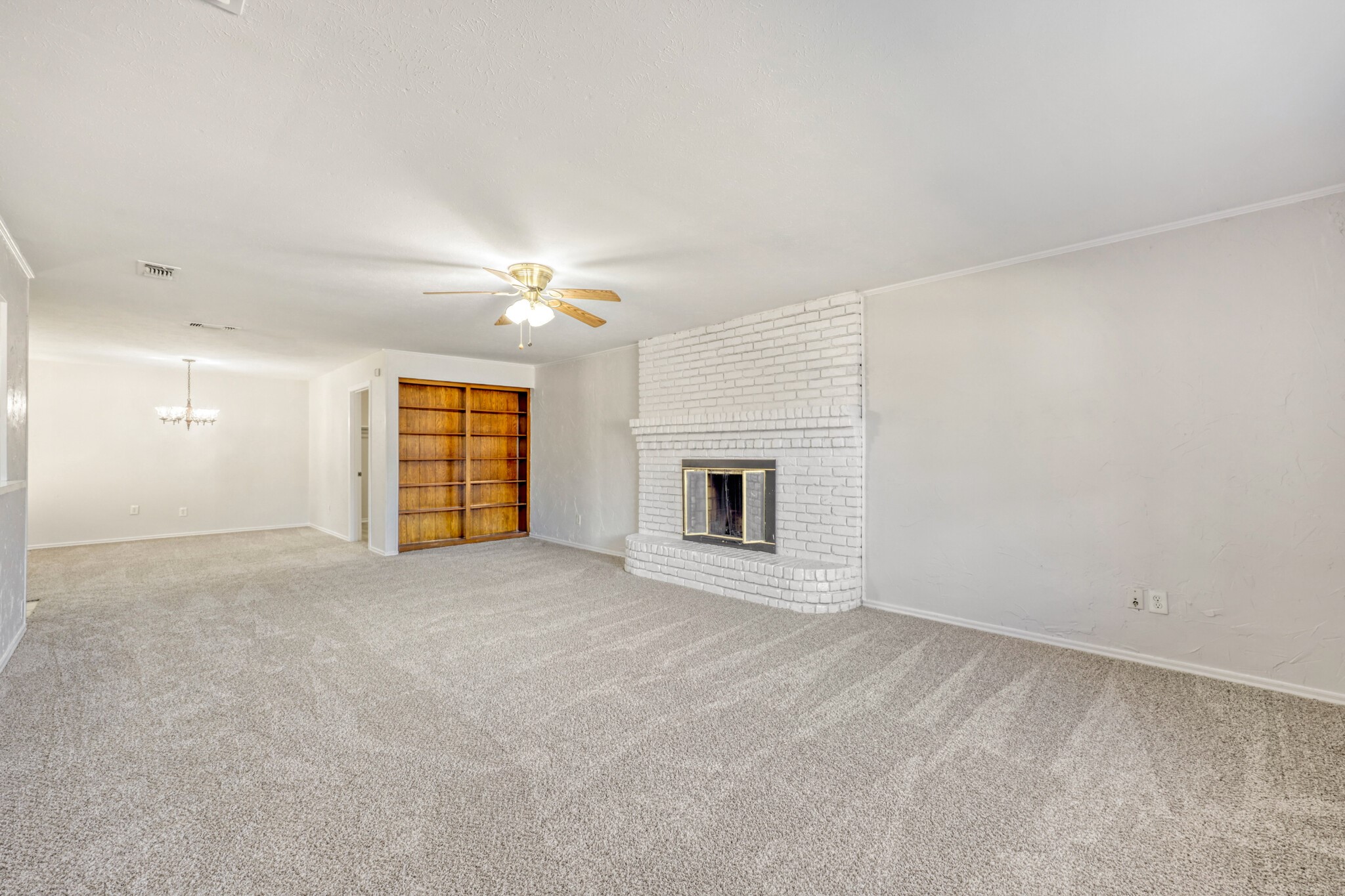 200 Connie Drive Desoto TX 75115