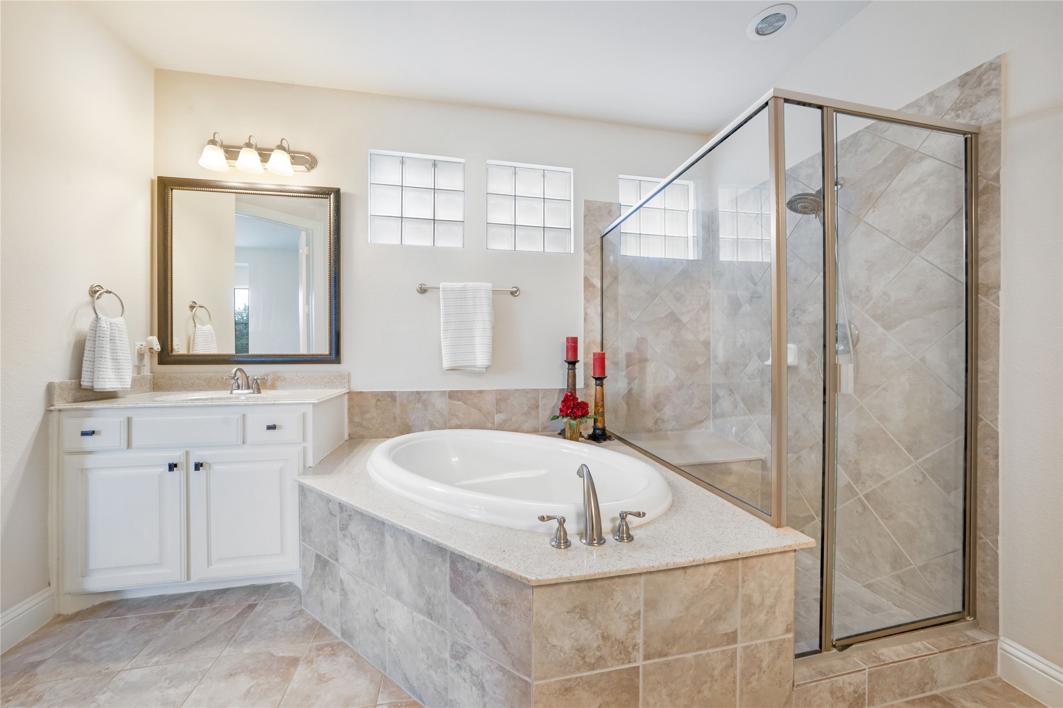 8316 Lindsay Gardens The Colony TX 75056