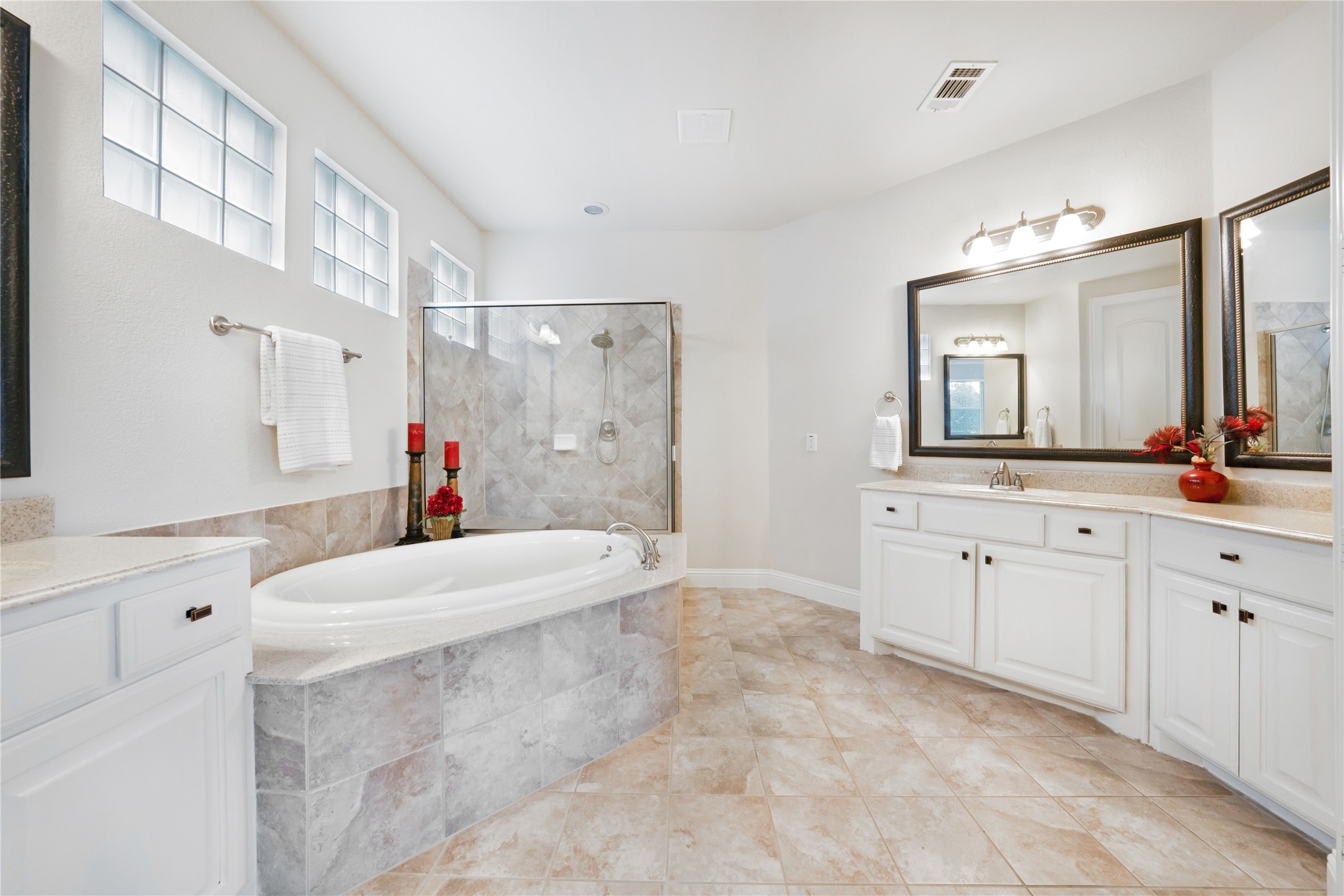 8316 Lindsay Gardens The Colony TX 75056