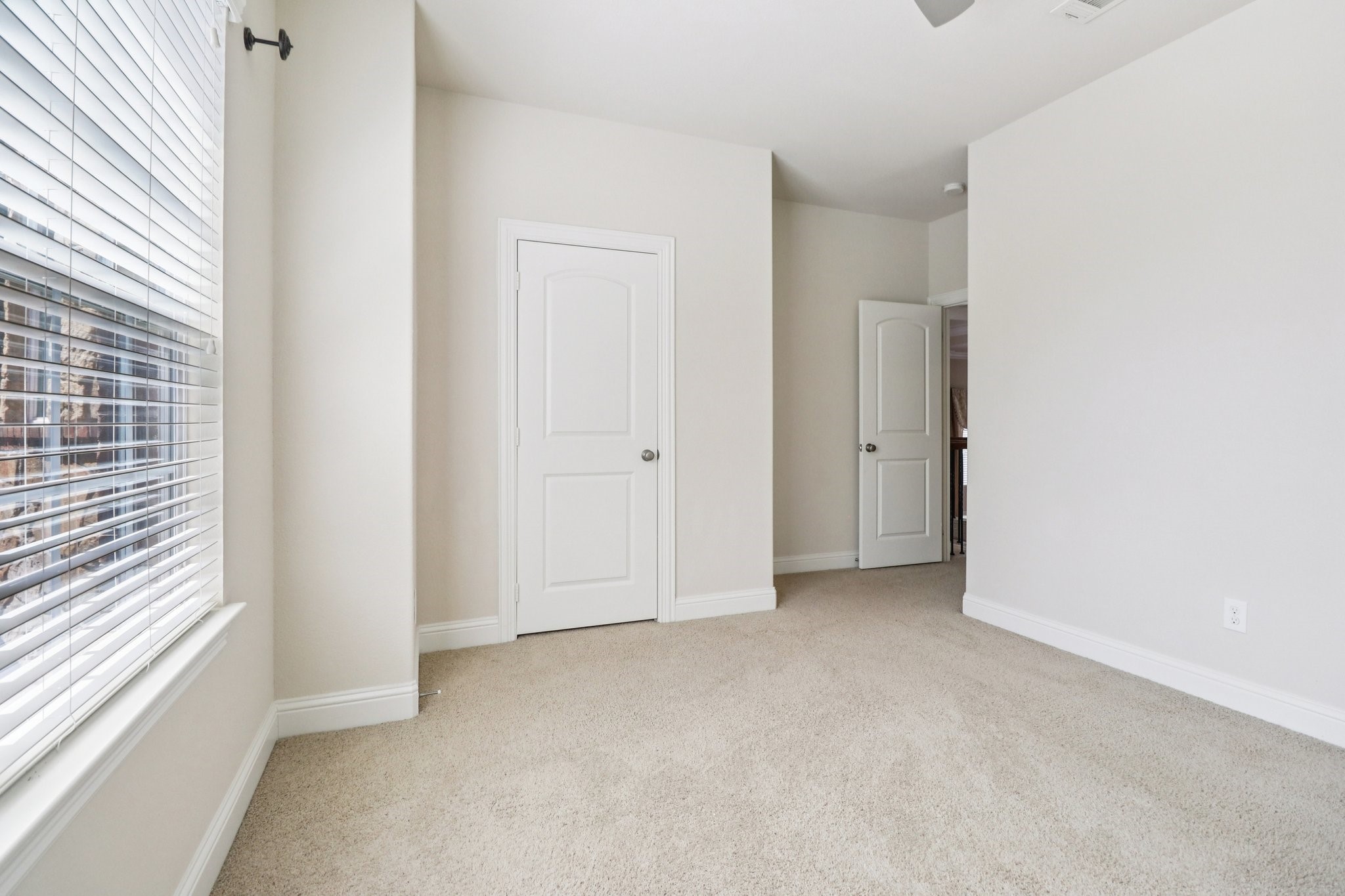 8316 Lindsay Gardens The Colony TX 75056