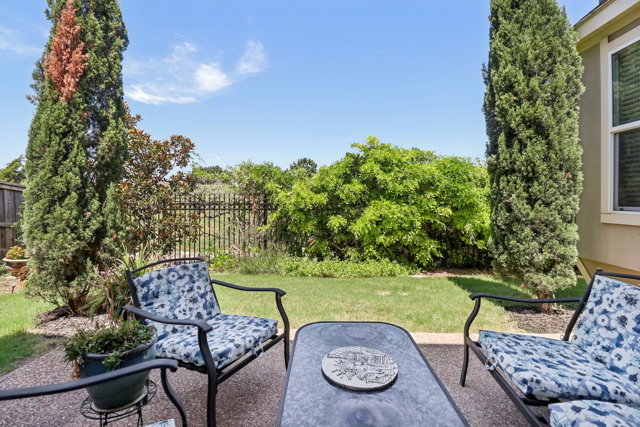 8316 Lindsay Gardens The Colony TX 75056