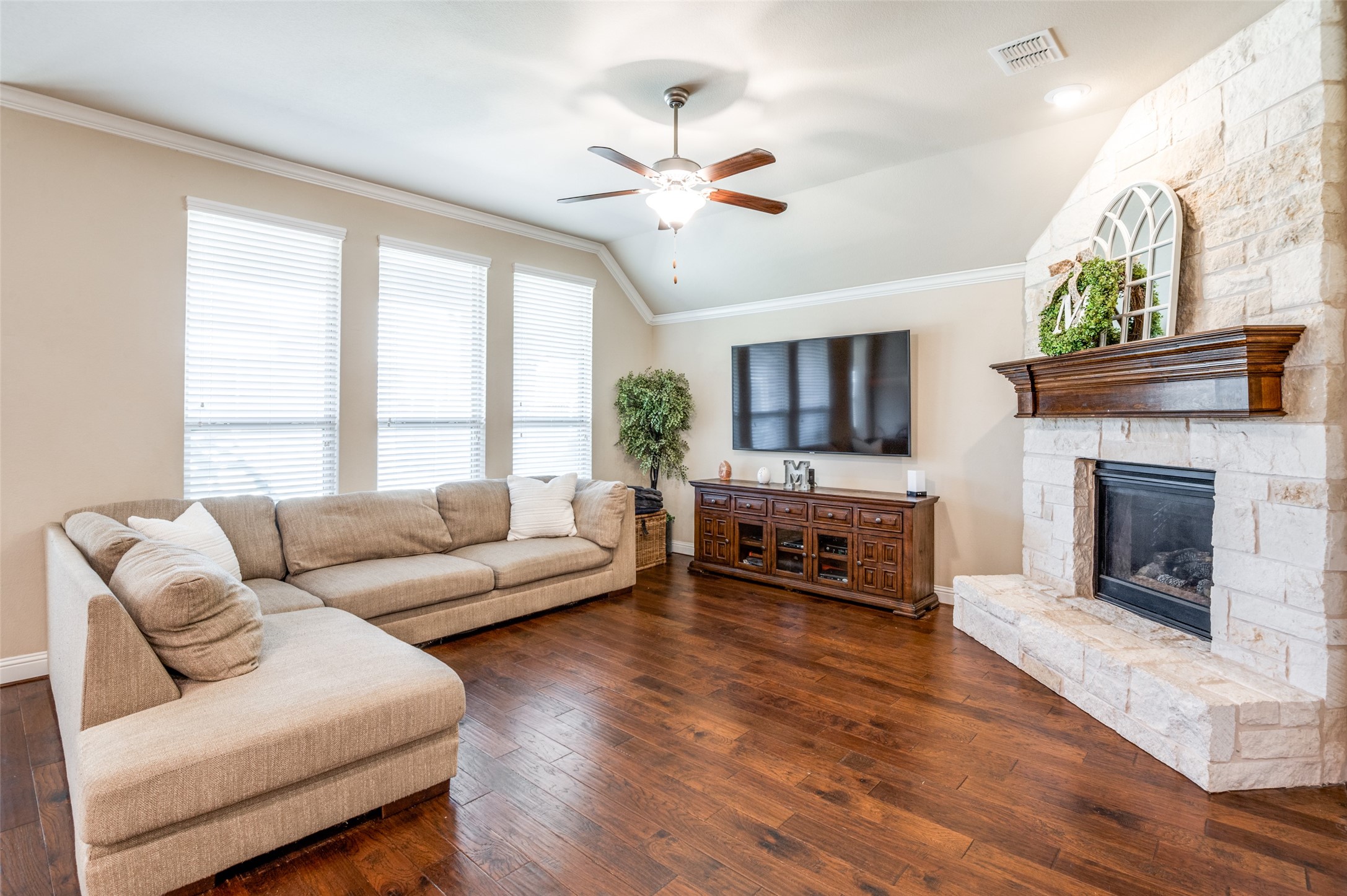 2721 Driftwood Creek Trail Celina TX 75078