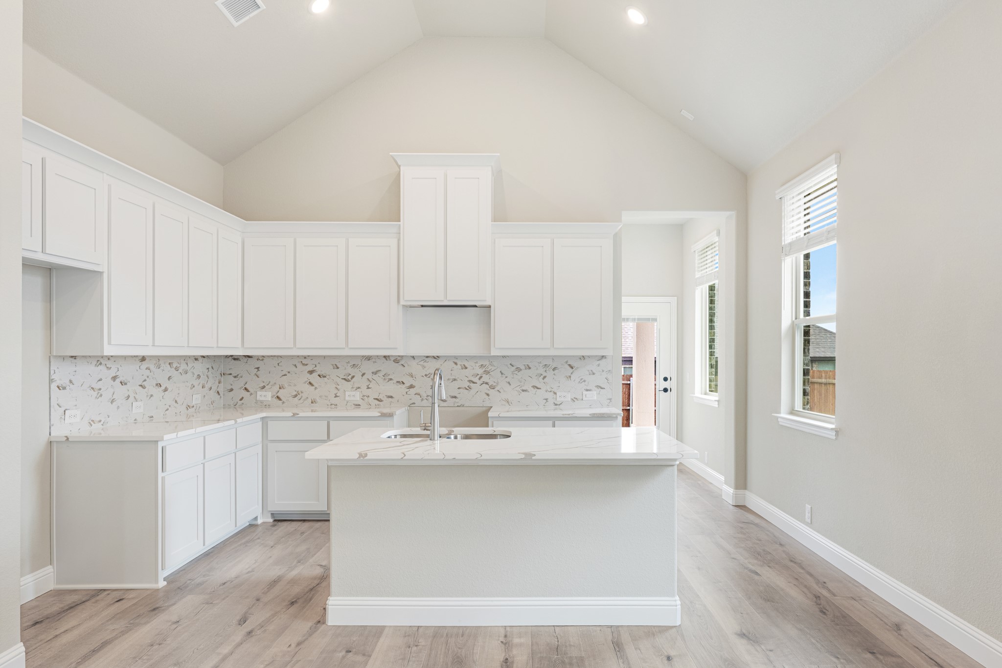 1017 River Oaks Drive Godley TX 76044