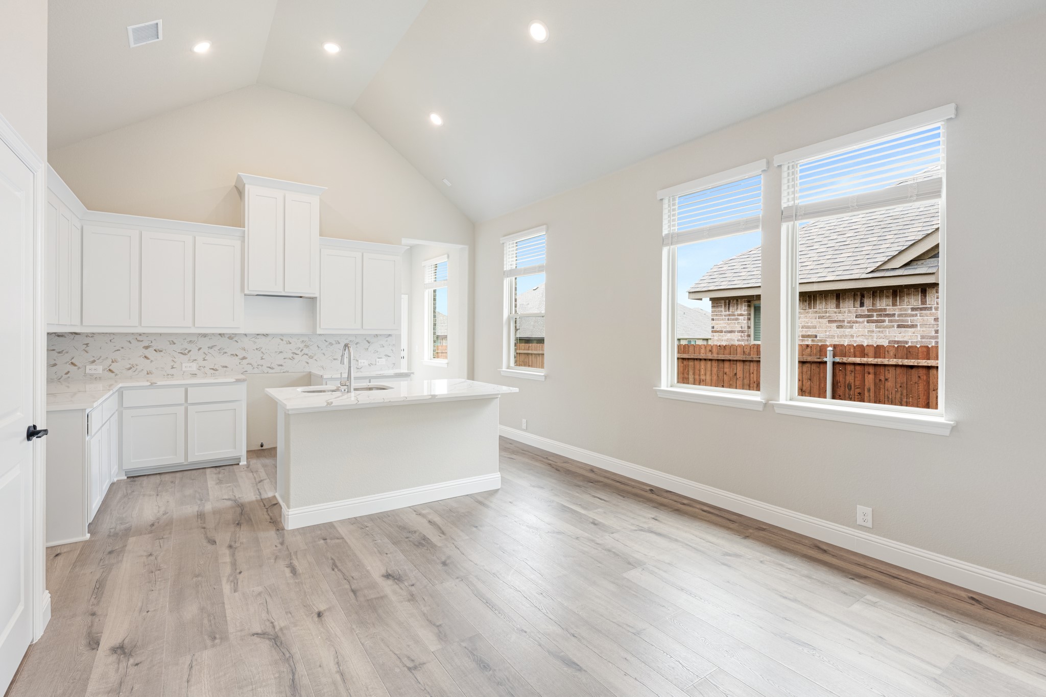 1017 River Oaks Drive Godley TX 76044
