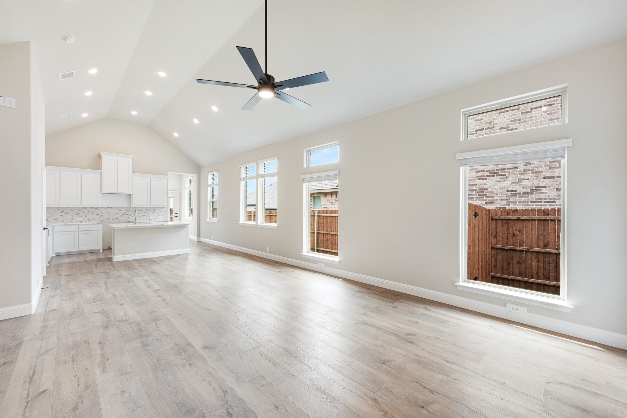 1017 River Oaks Drive Godley TX 76044