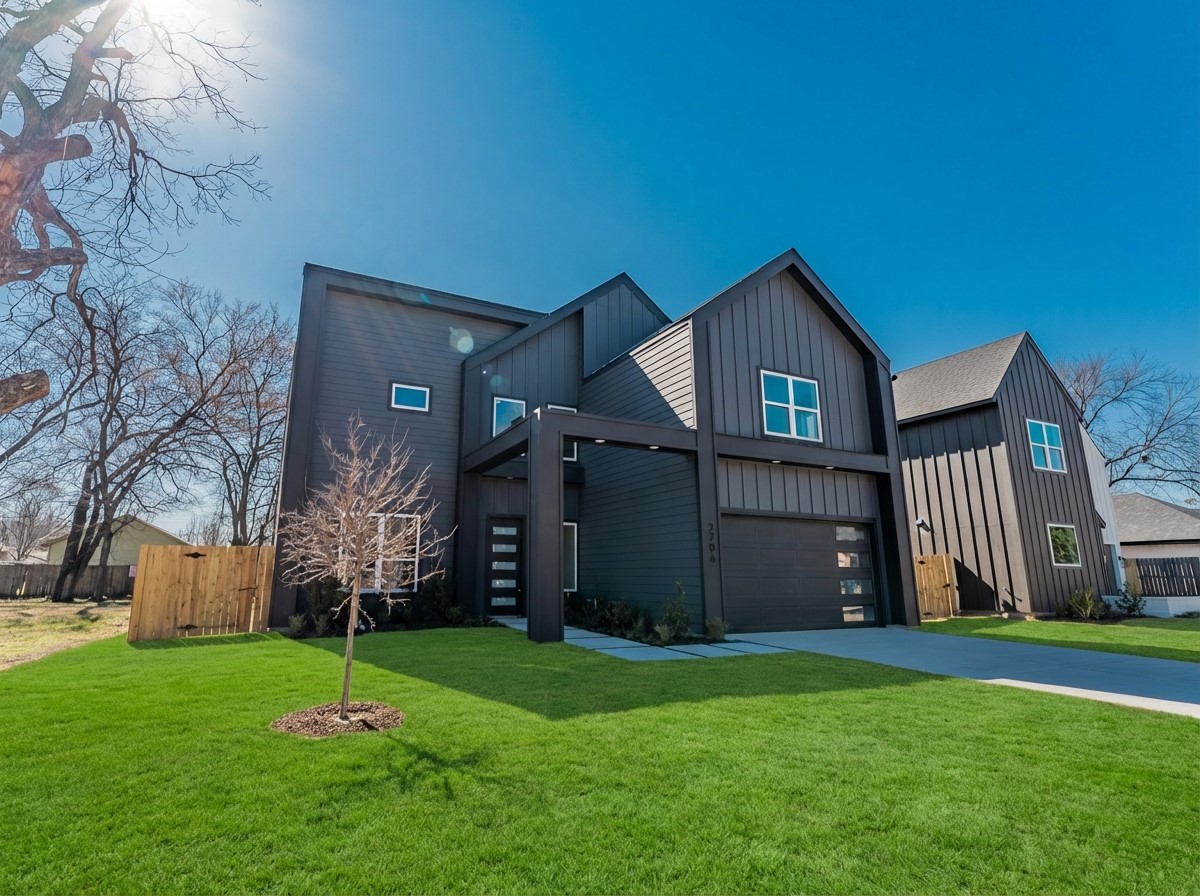 2706 Valentine Street Dallas TX 75215