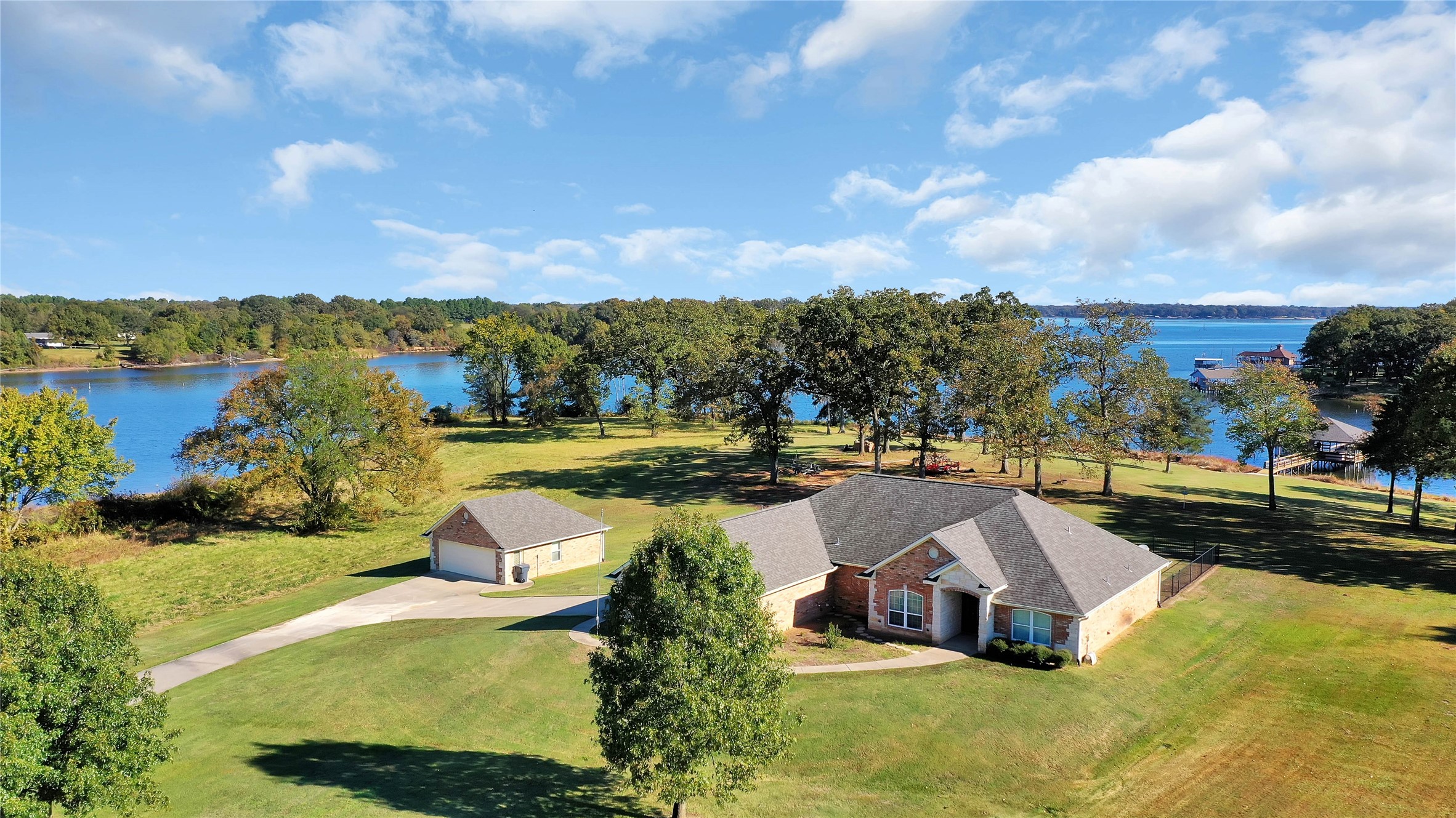339 Rs County Road 3390 Emory TX 75440