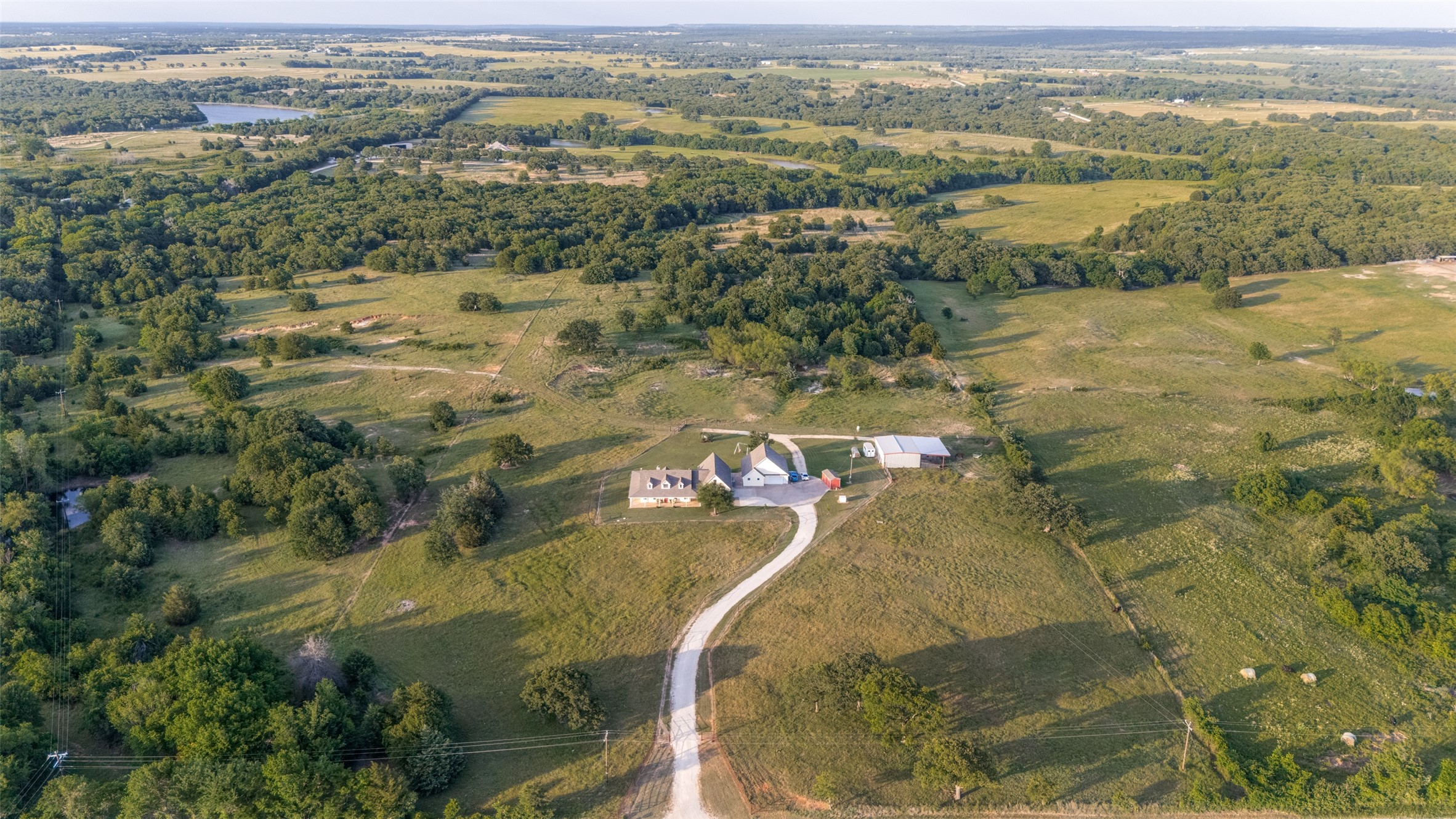 2932 S Johnson Loop Montague TX 76251
