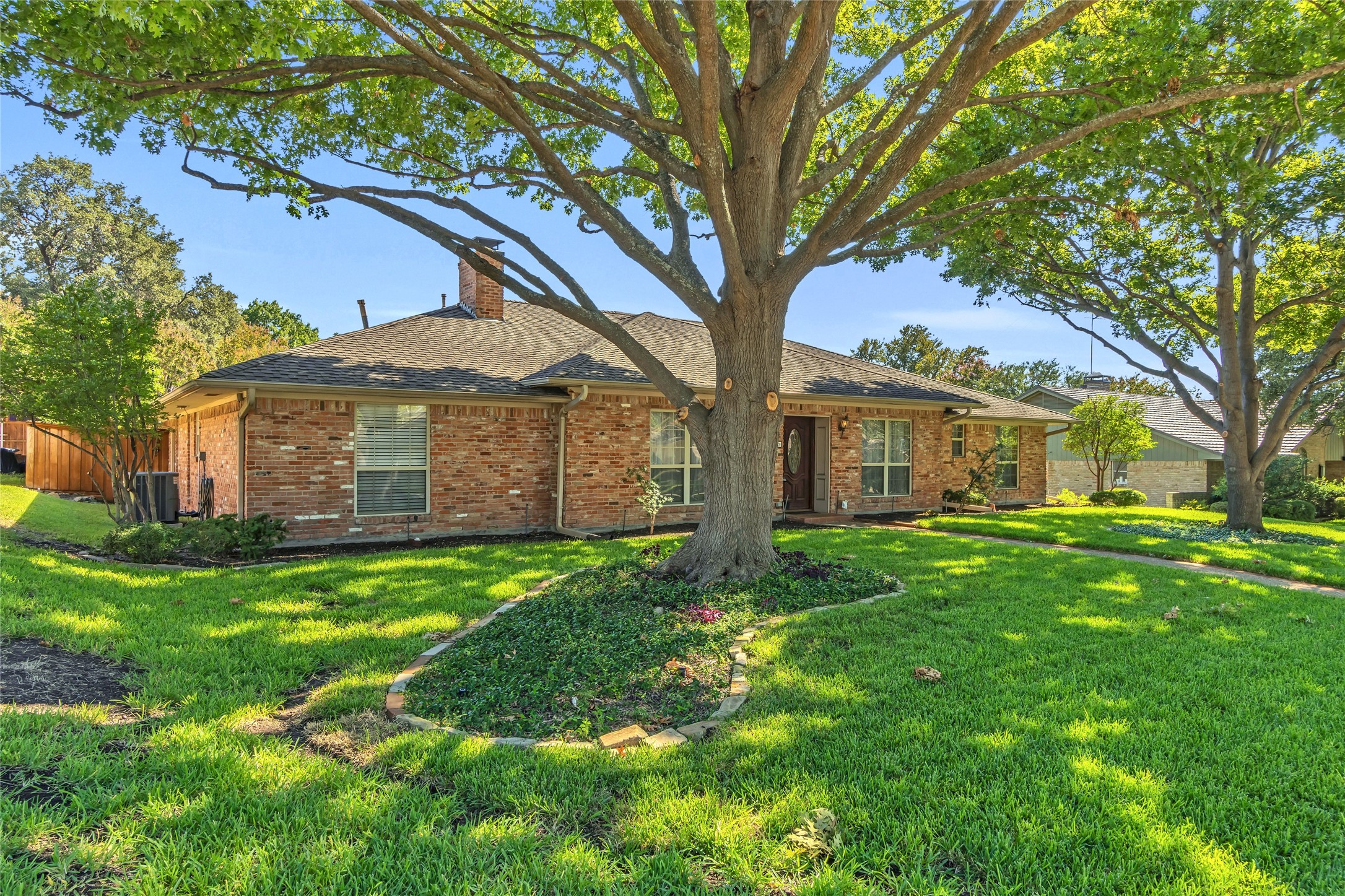 6940 Hunters Ridge Drive Dallas TX 75248