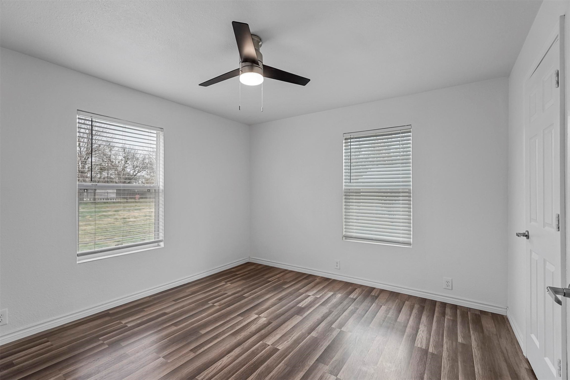 407 N Carter Howe TX 75459