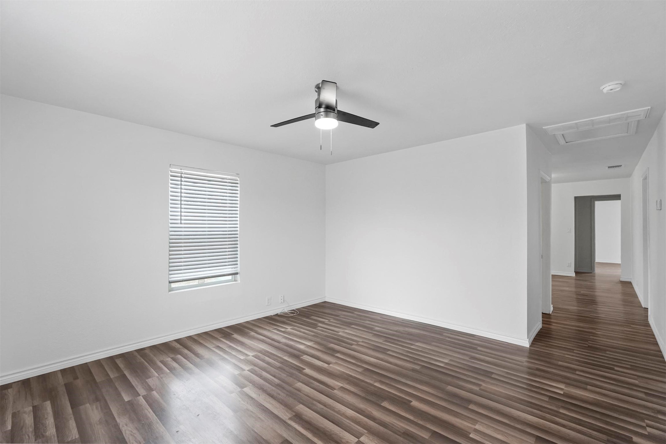 407 N Carter Howe TX 75459