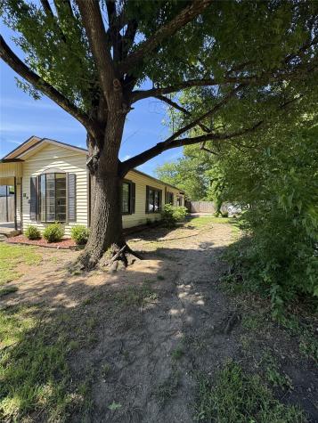 803 Ripley Street Ennis TX 75119