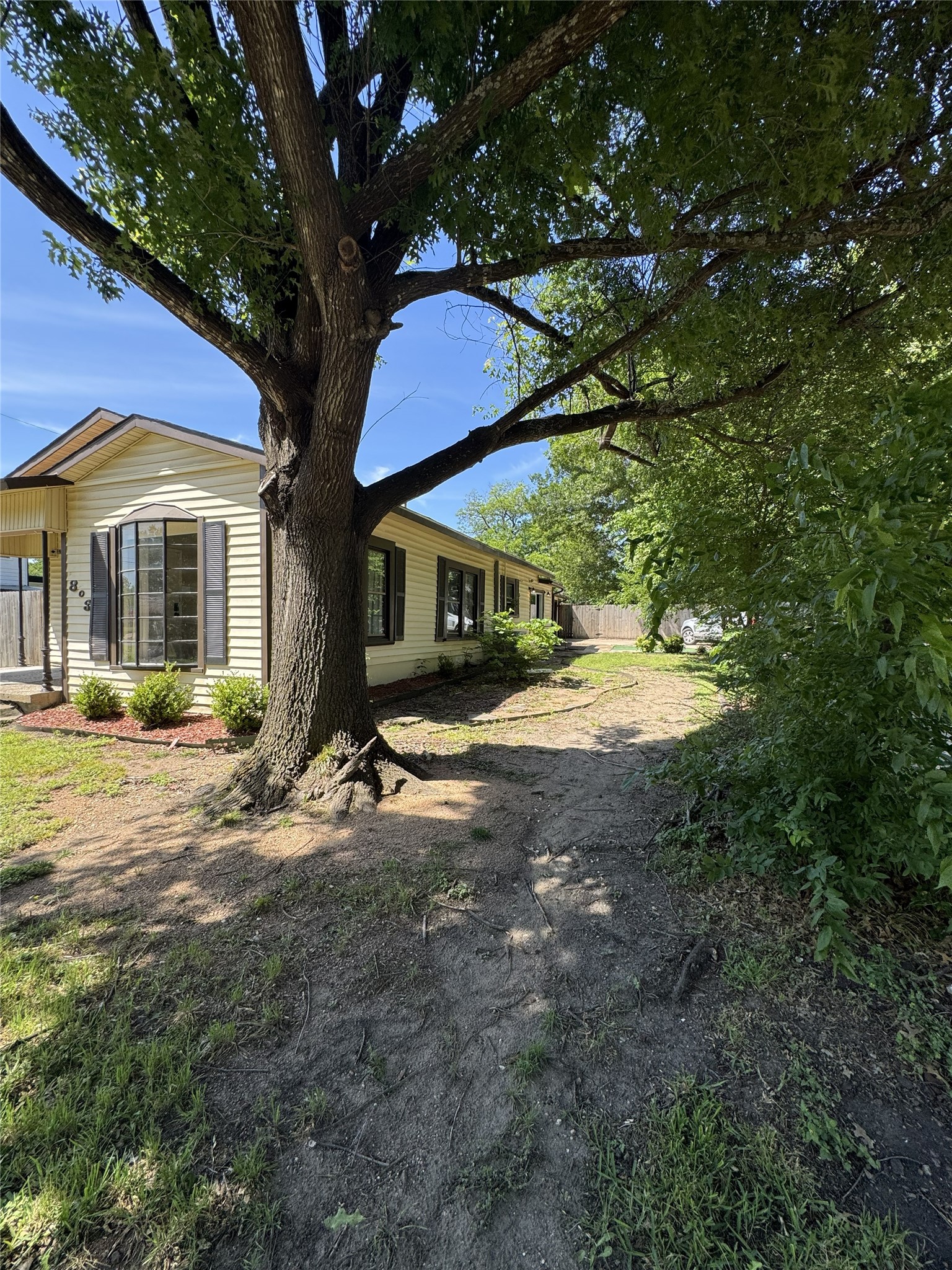 803 Ripley Street Ennis TX 75119