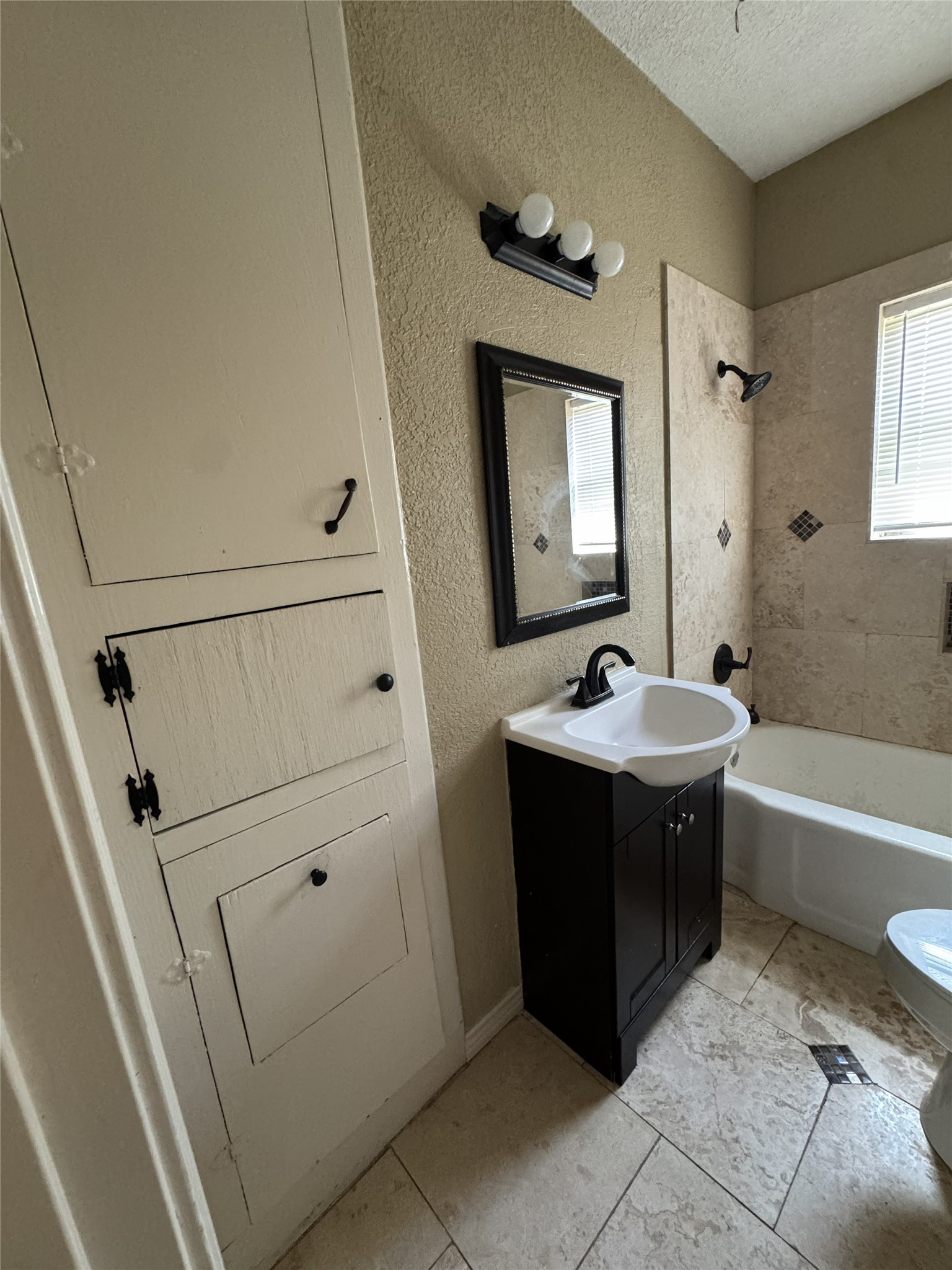 803 Ripley Street Ennis TX 75119
