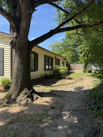 803 Ripley Street Ennis TX 75119