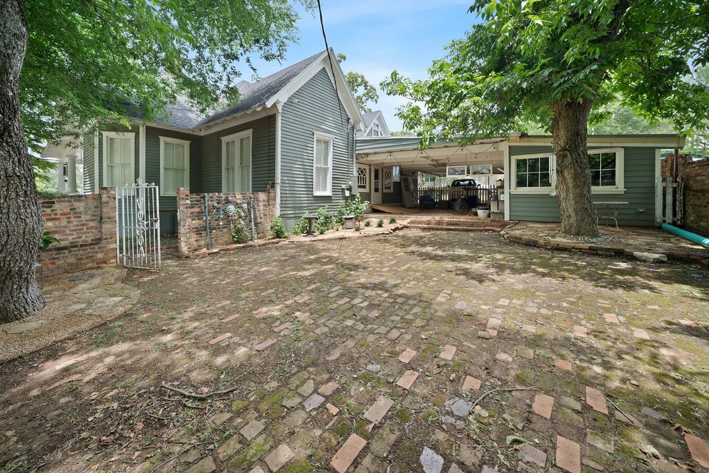 526 W Houston Street Tyler TX 75702