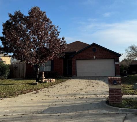 2008 Archer Drive Grand Prairie TX 75052