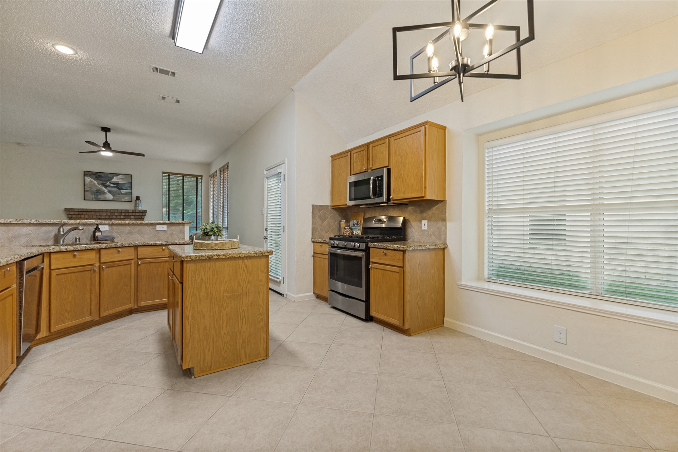 7628 Vista Creek Lane Sachse TX 75048