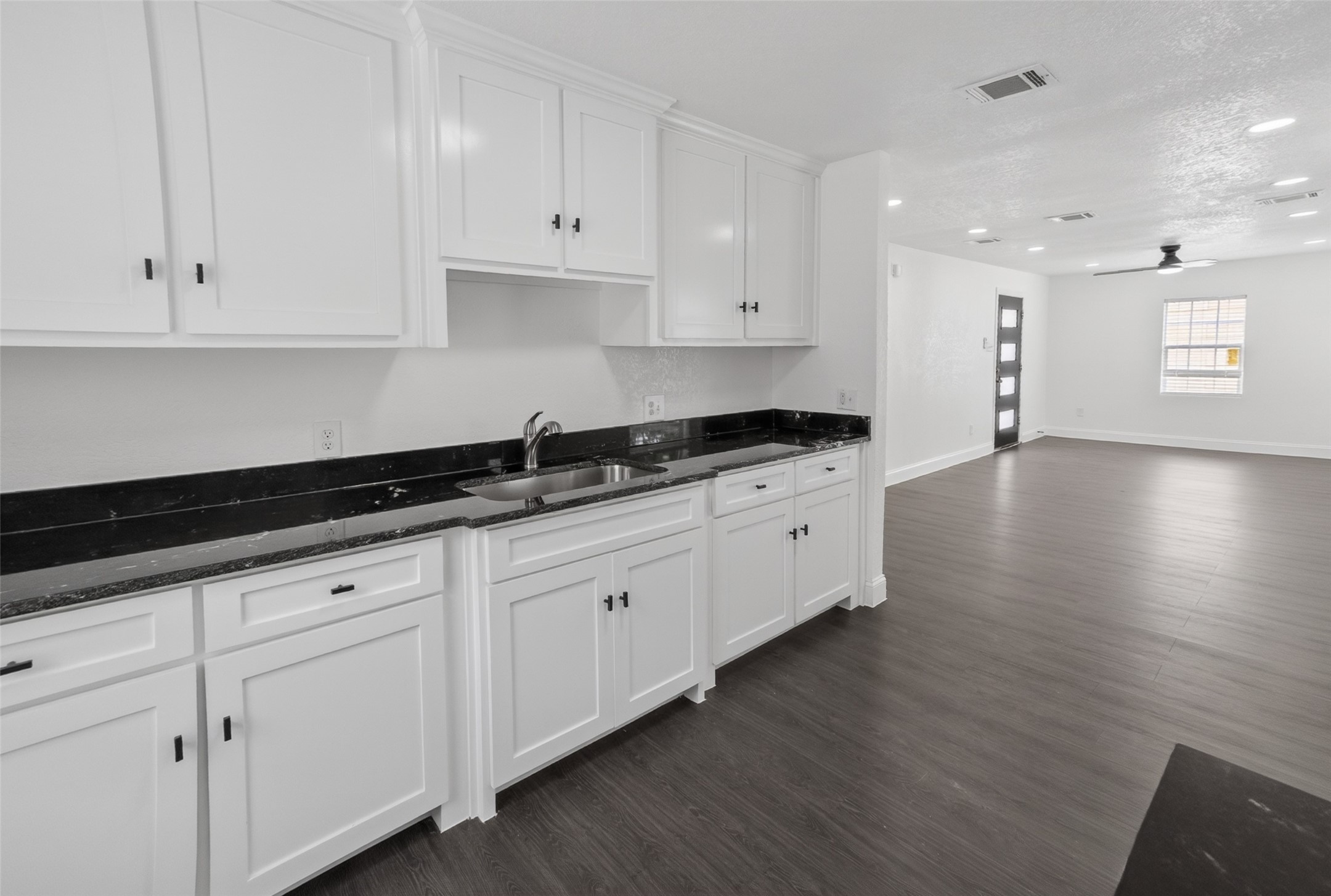 3220 Illinois Avenue Fort Worth TX 76110