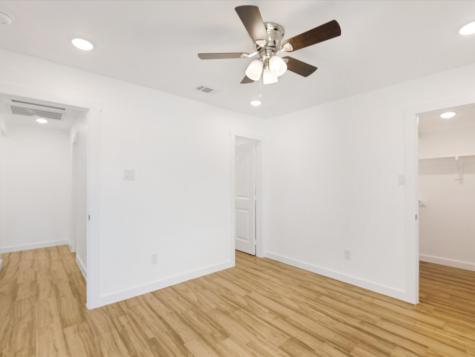 7245 Van Natta Lane Fort Worth TX 76112