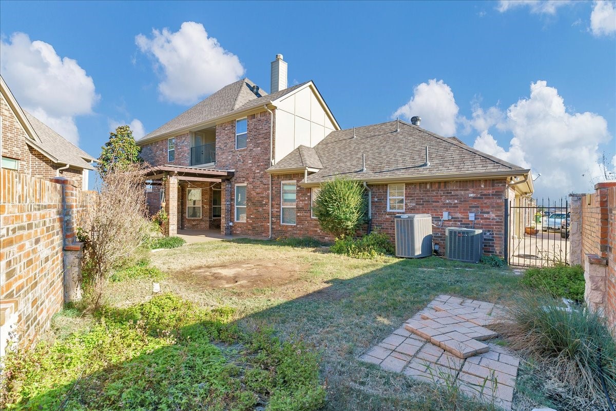 3300 Fountain Way Granbury TX 76049